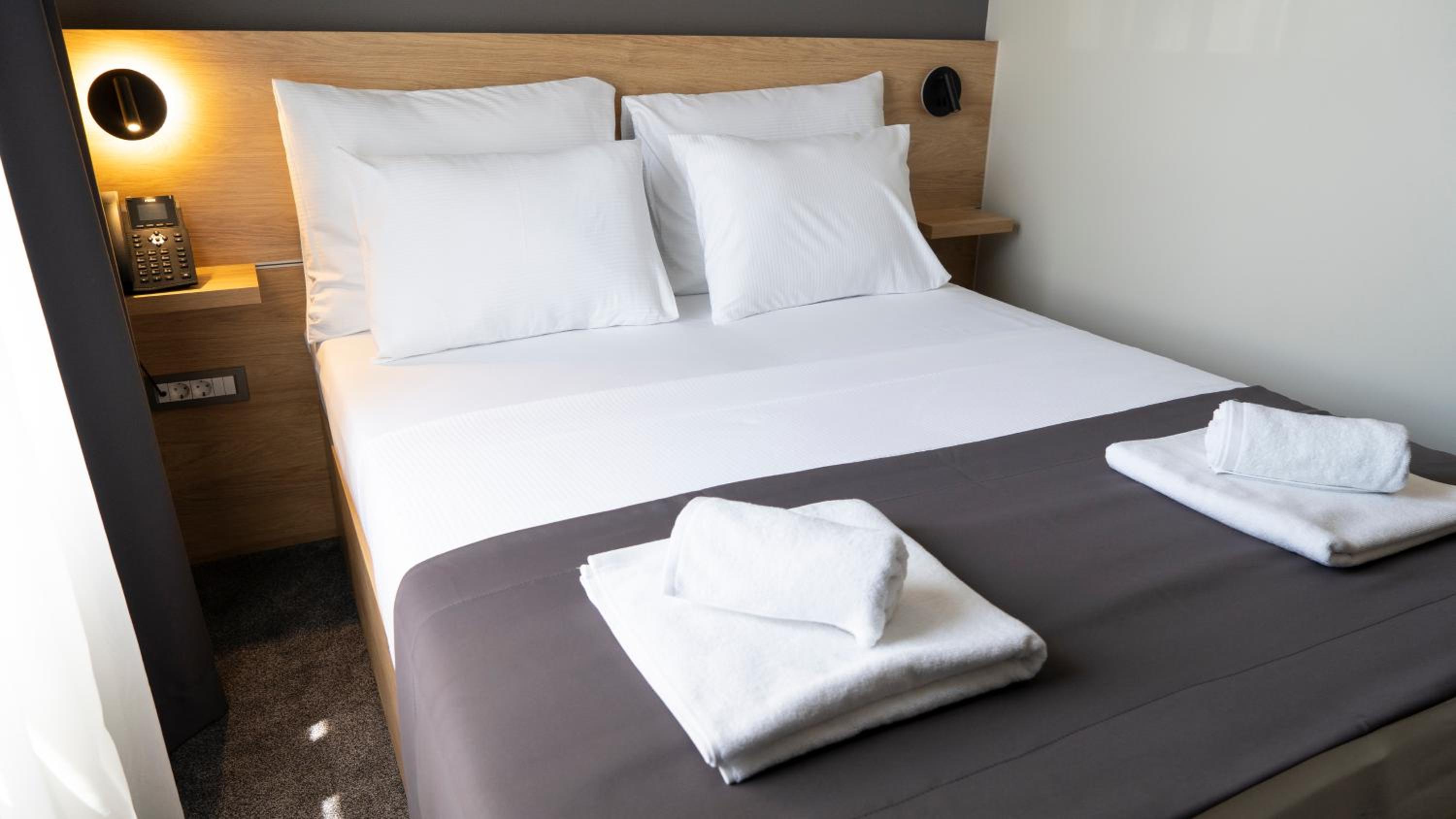 Economy Double or Twin Room