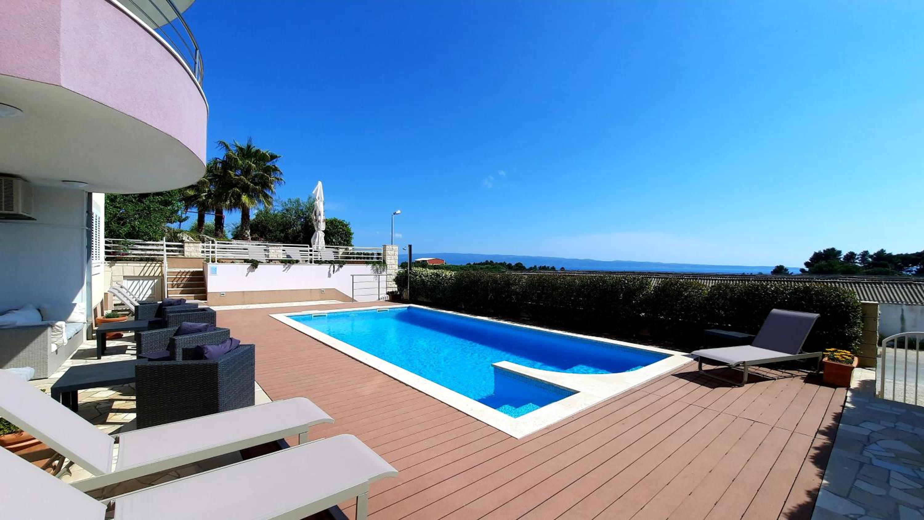Apartment with Sea View - Photo 22