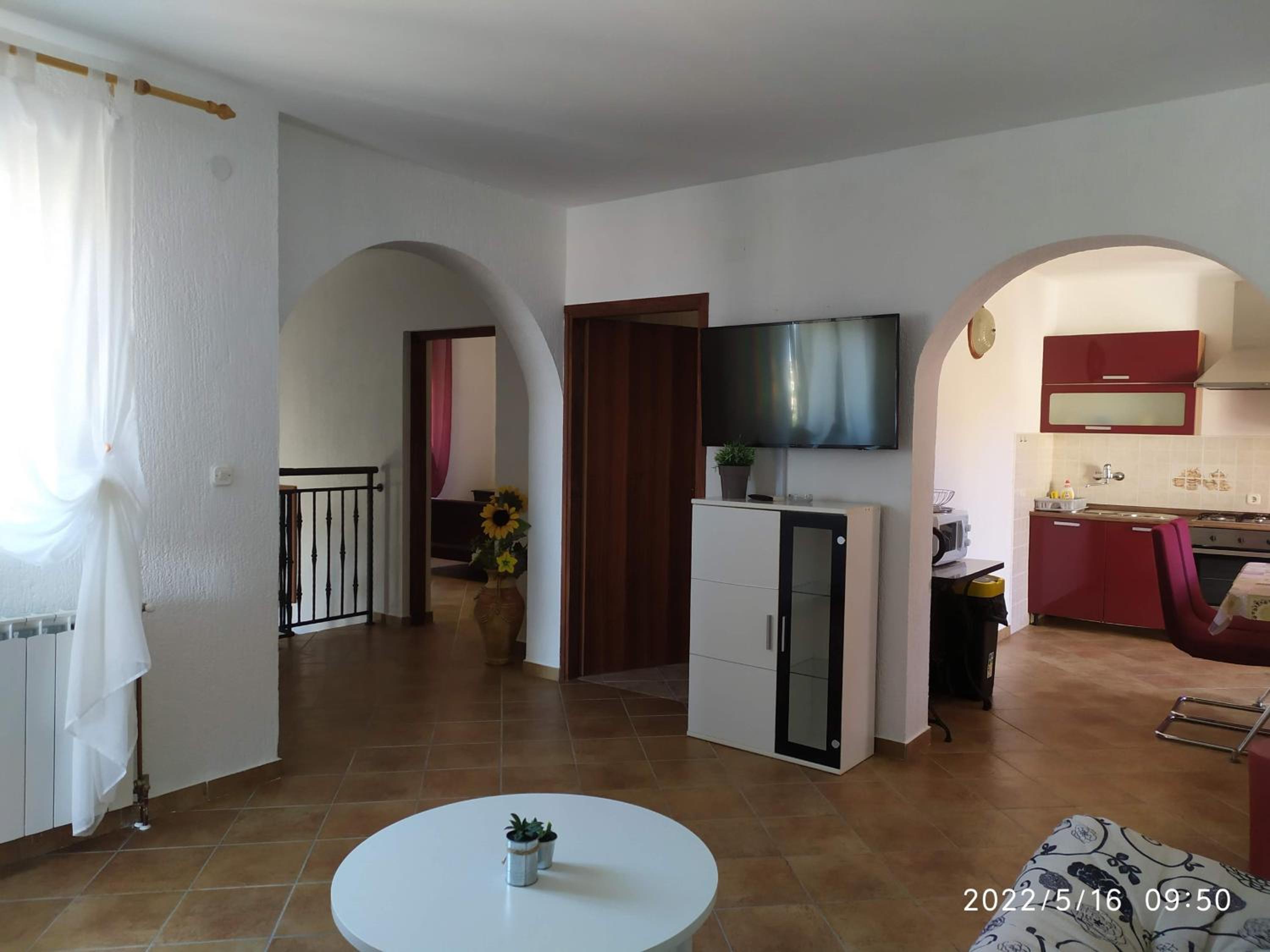 Apartment with Sea View - Photo 14