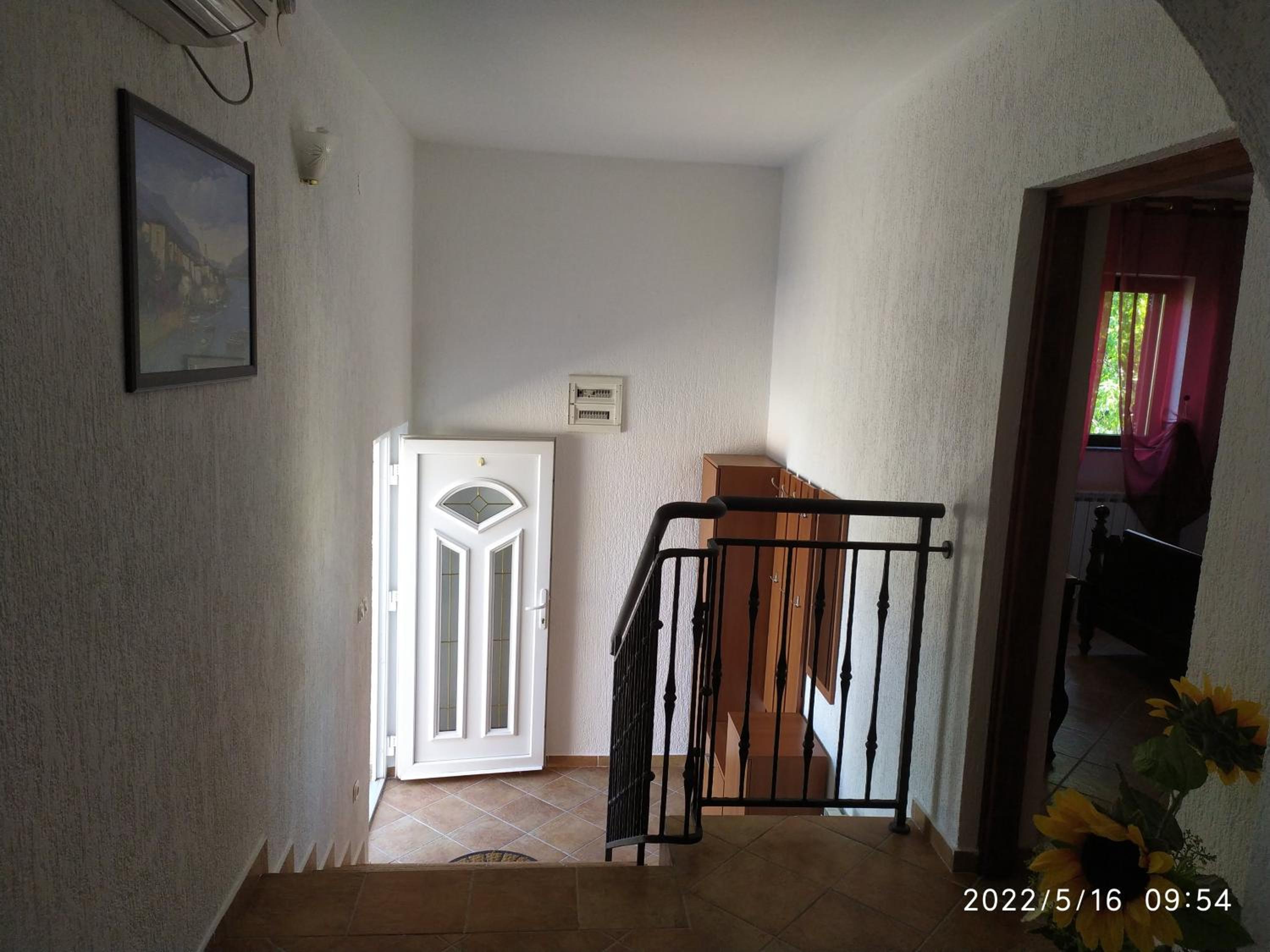 Apartment with Sea View - Photo 20