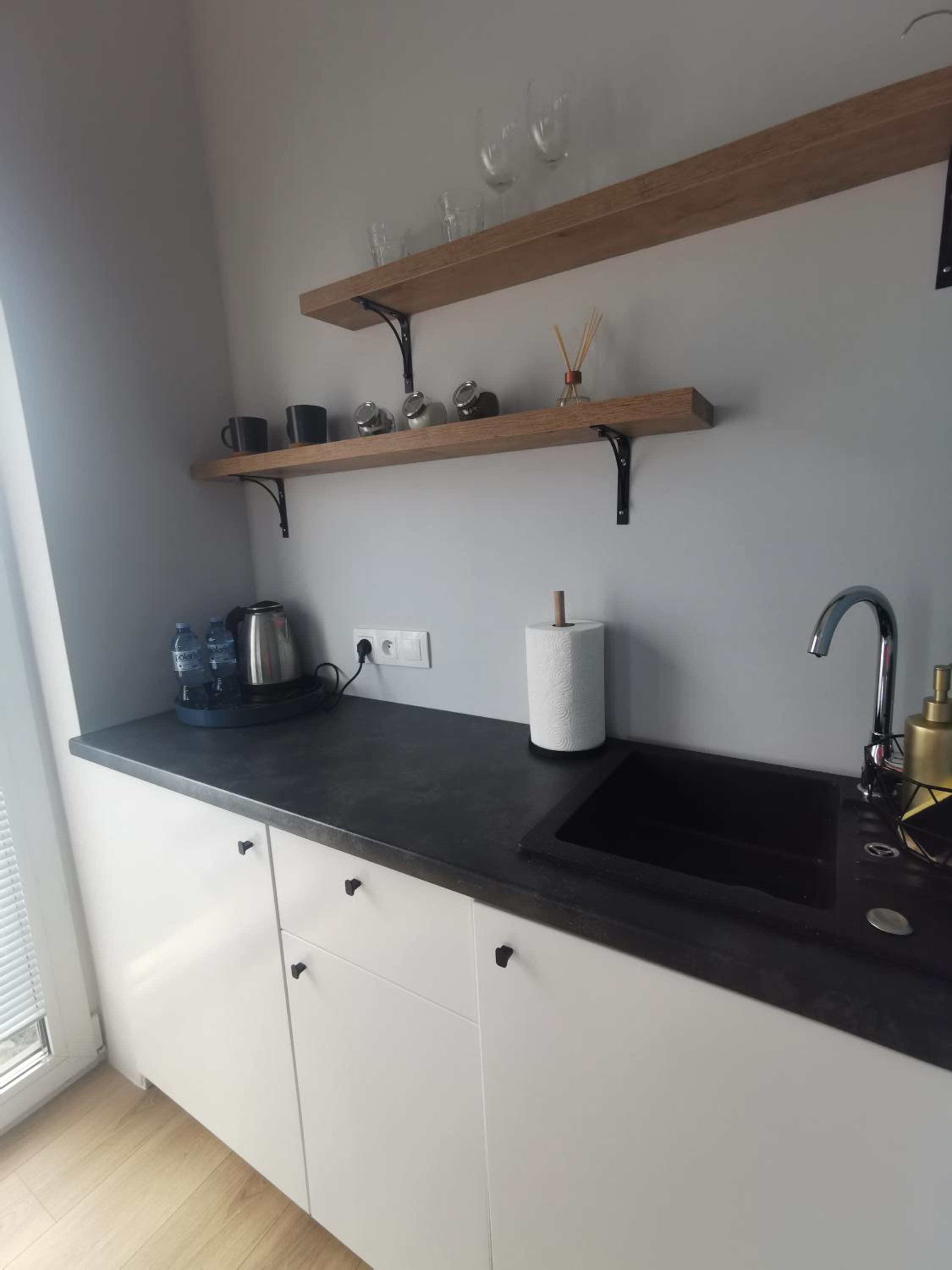 Studio Apartment - Photo 7