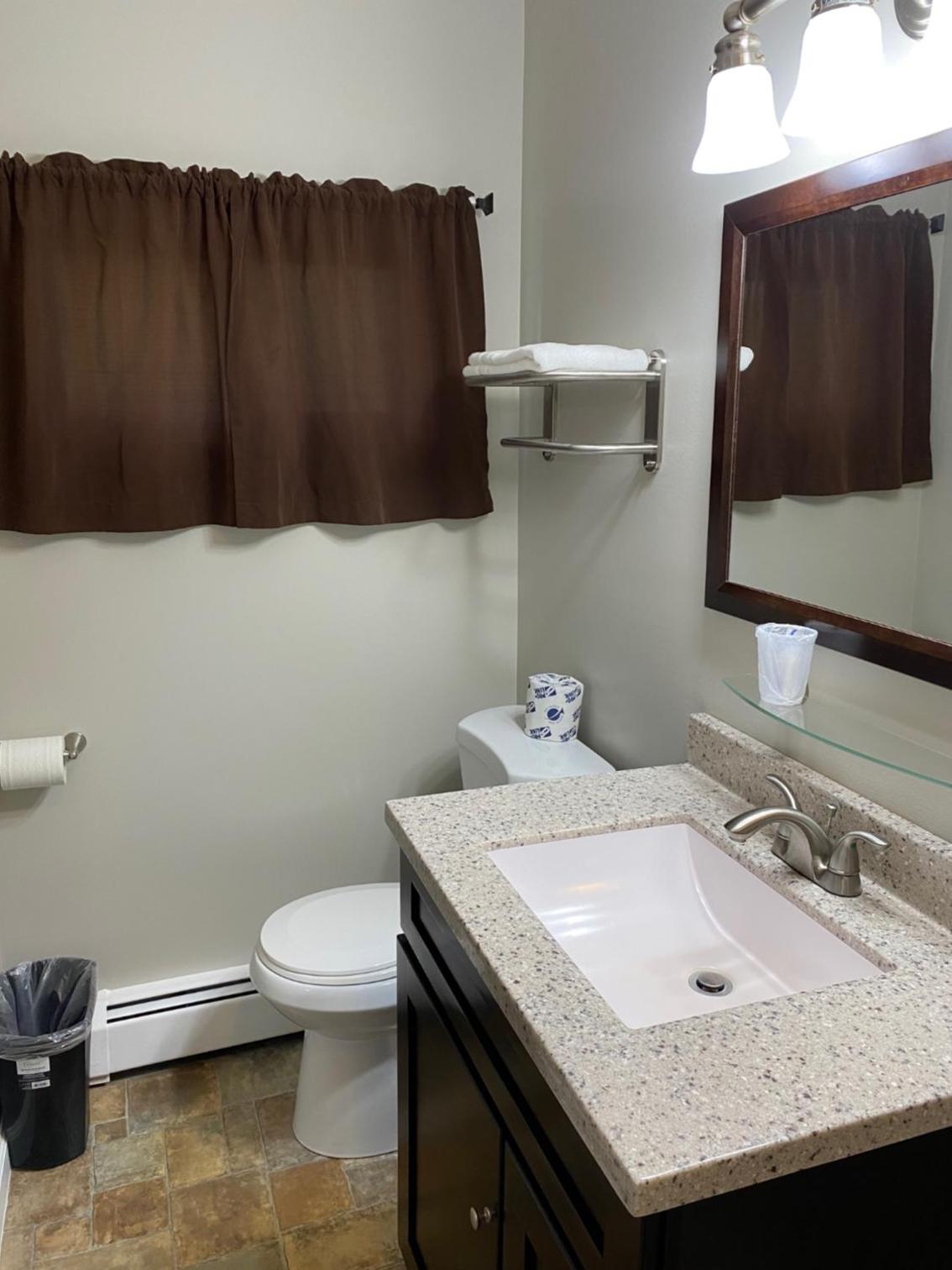 Deluxe Queen Room photo 2