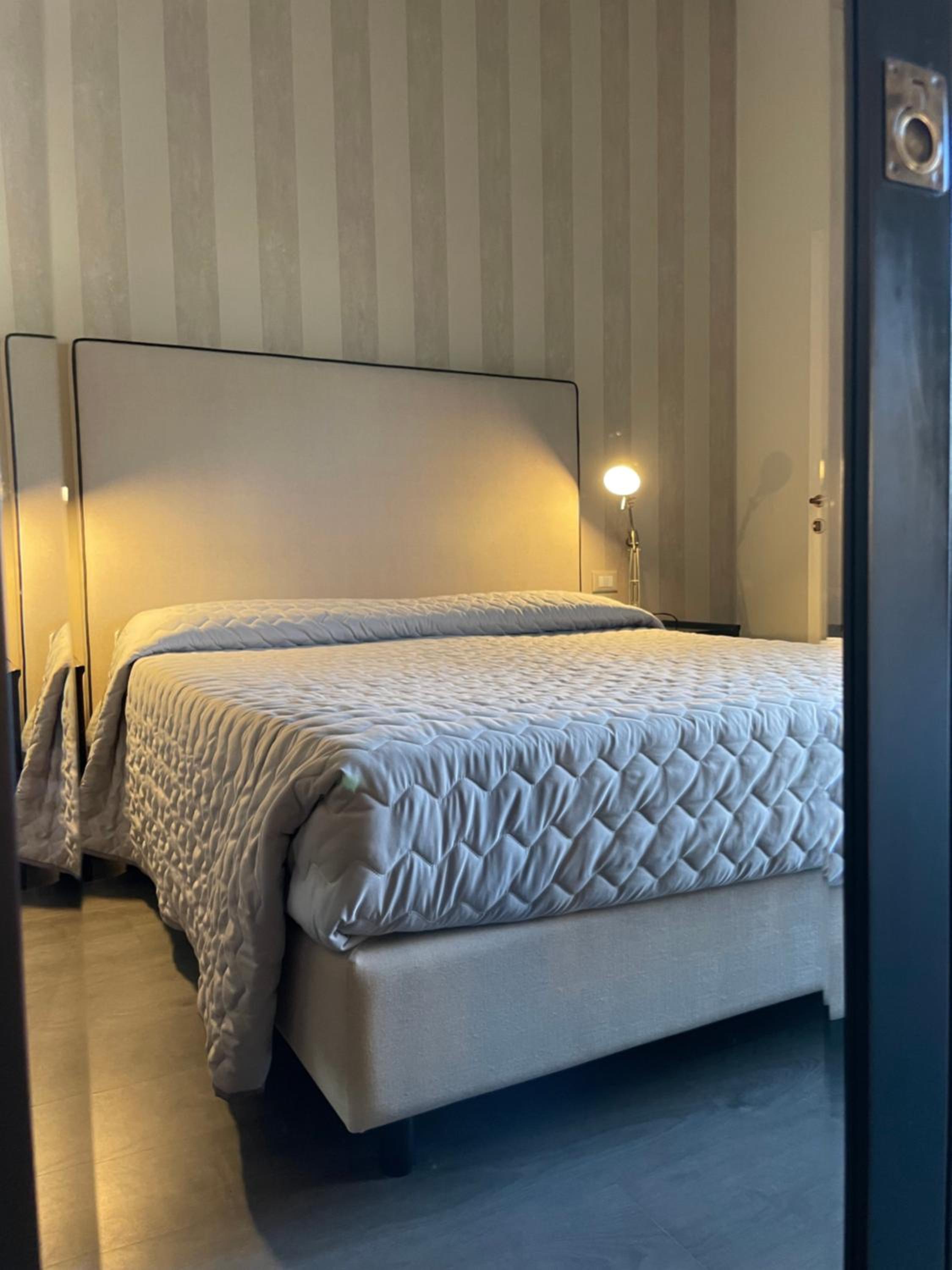 Double or Twin Room - Photo 3