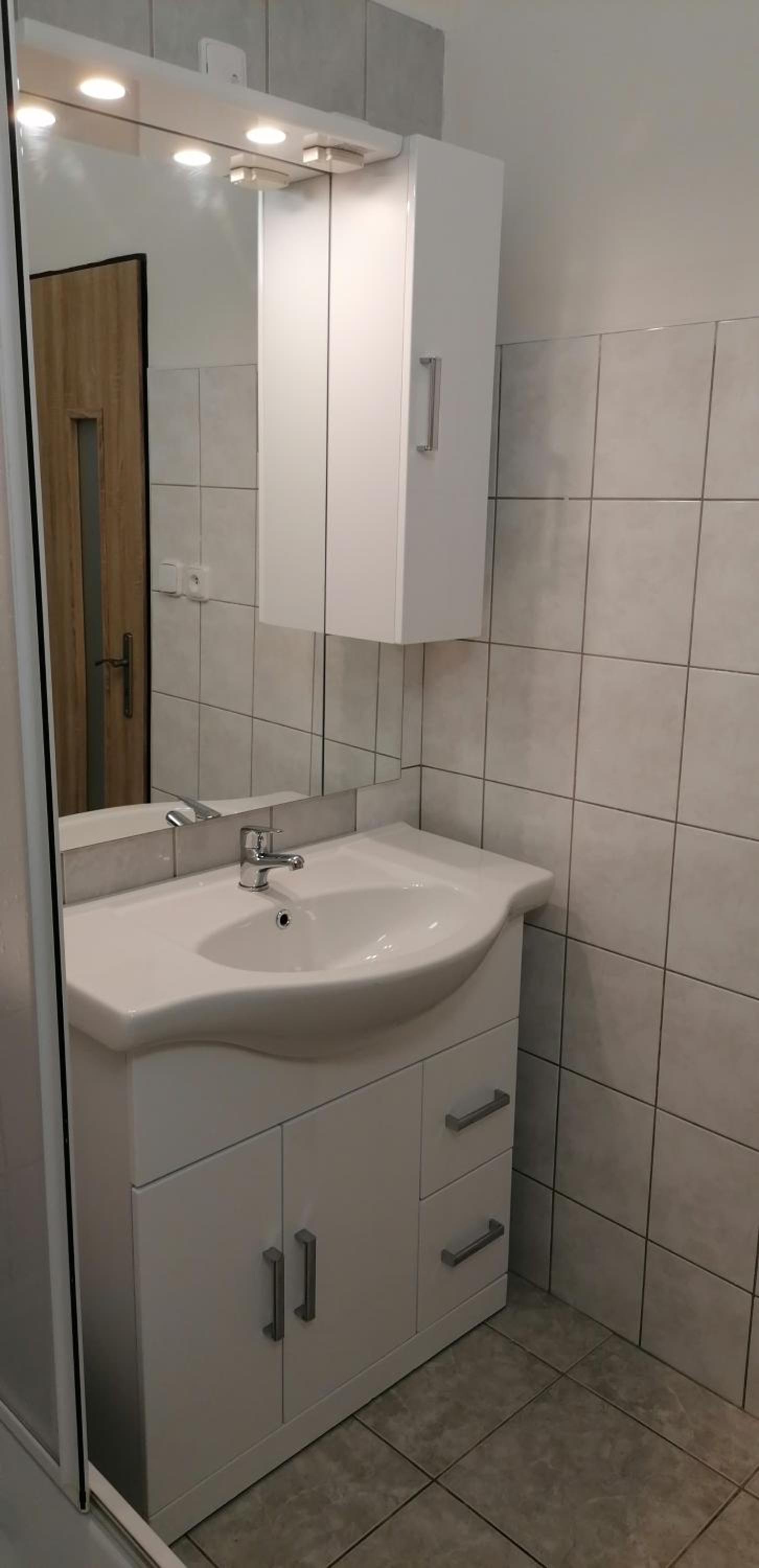 Triple Room - Photo 8