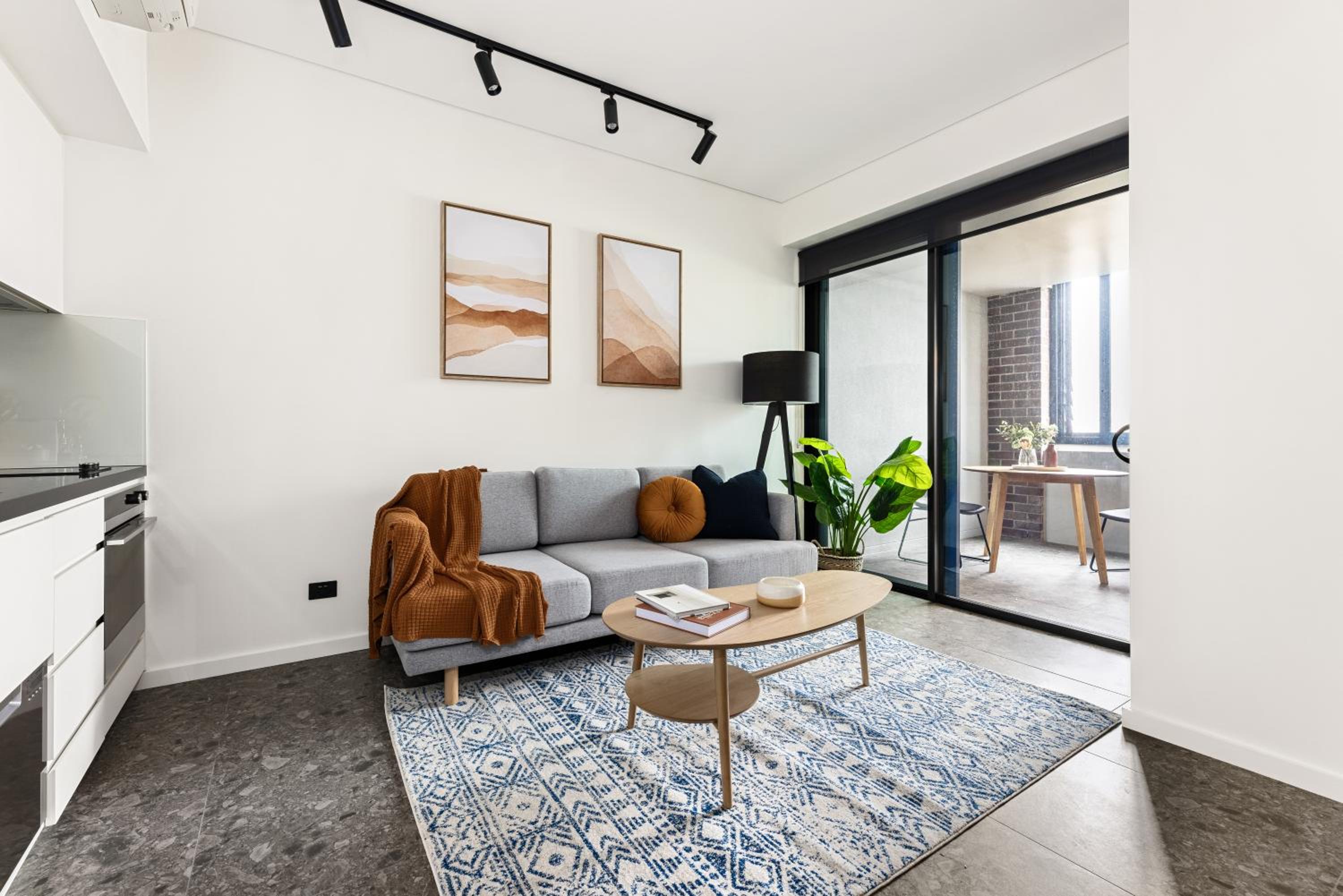 One Bedroom Apartment