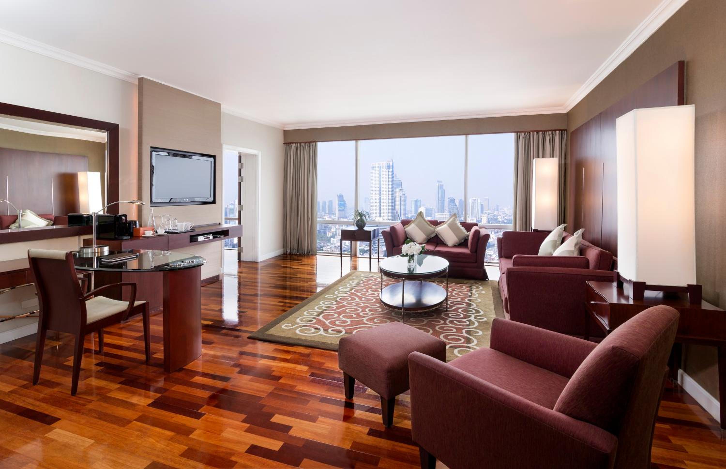 Executive Suite with Lounge Access and Double Bed