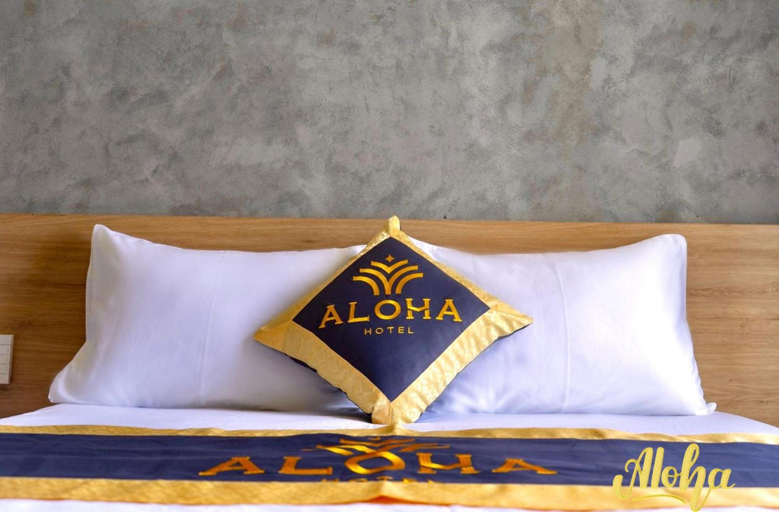 Deluxe Queen Room with Two Queen Beds photo 3