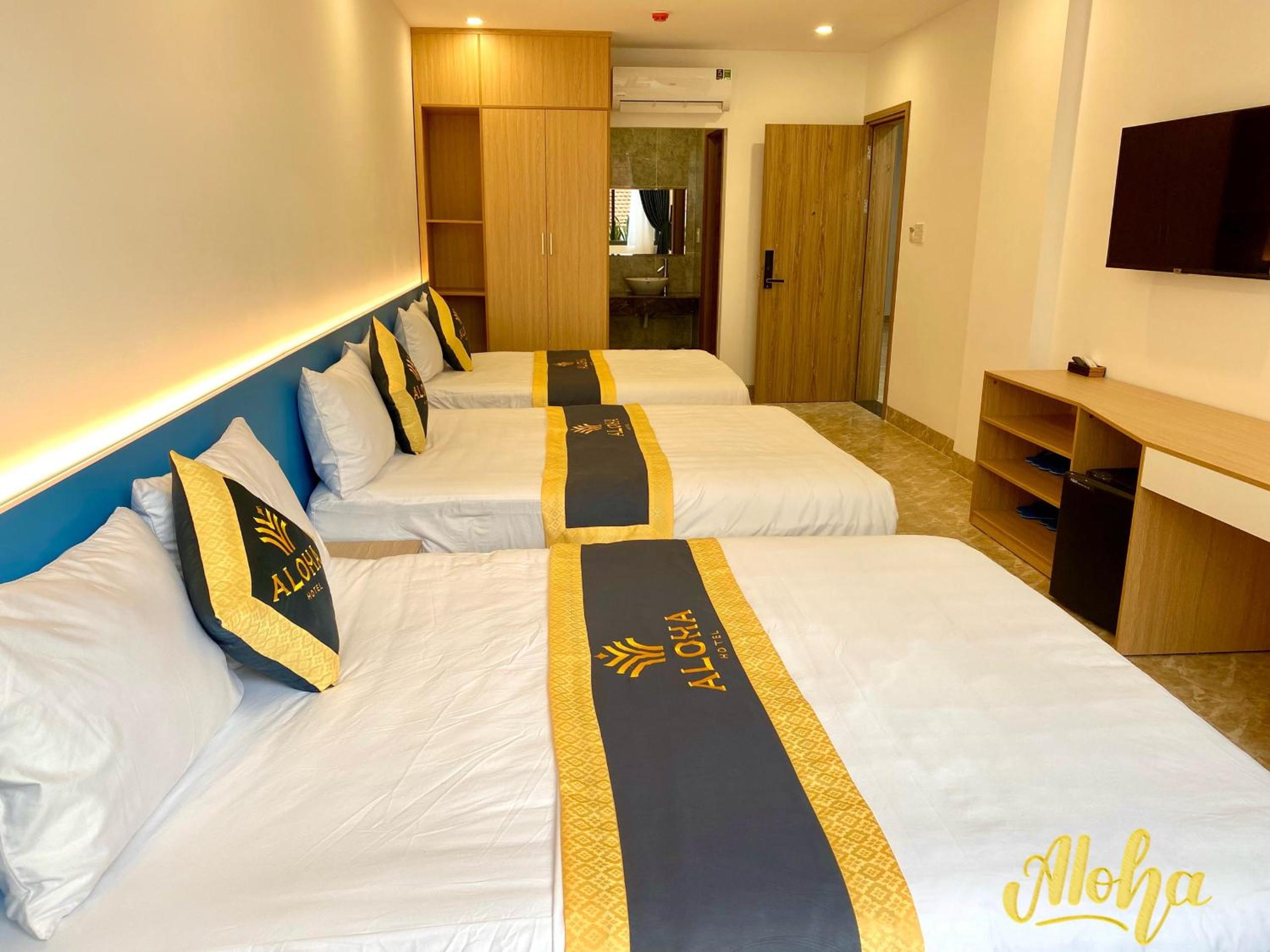 Deluxe Family Suite photo 3