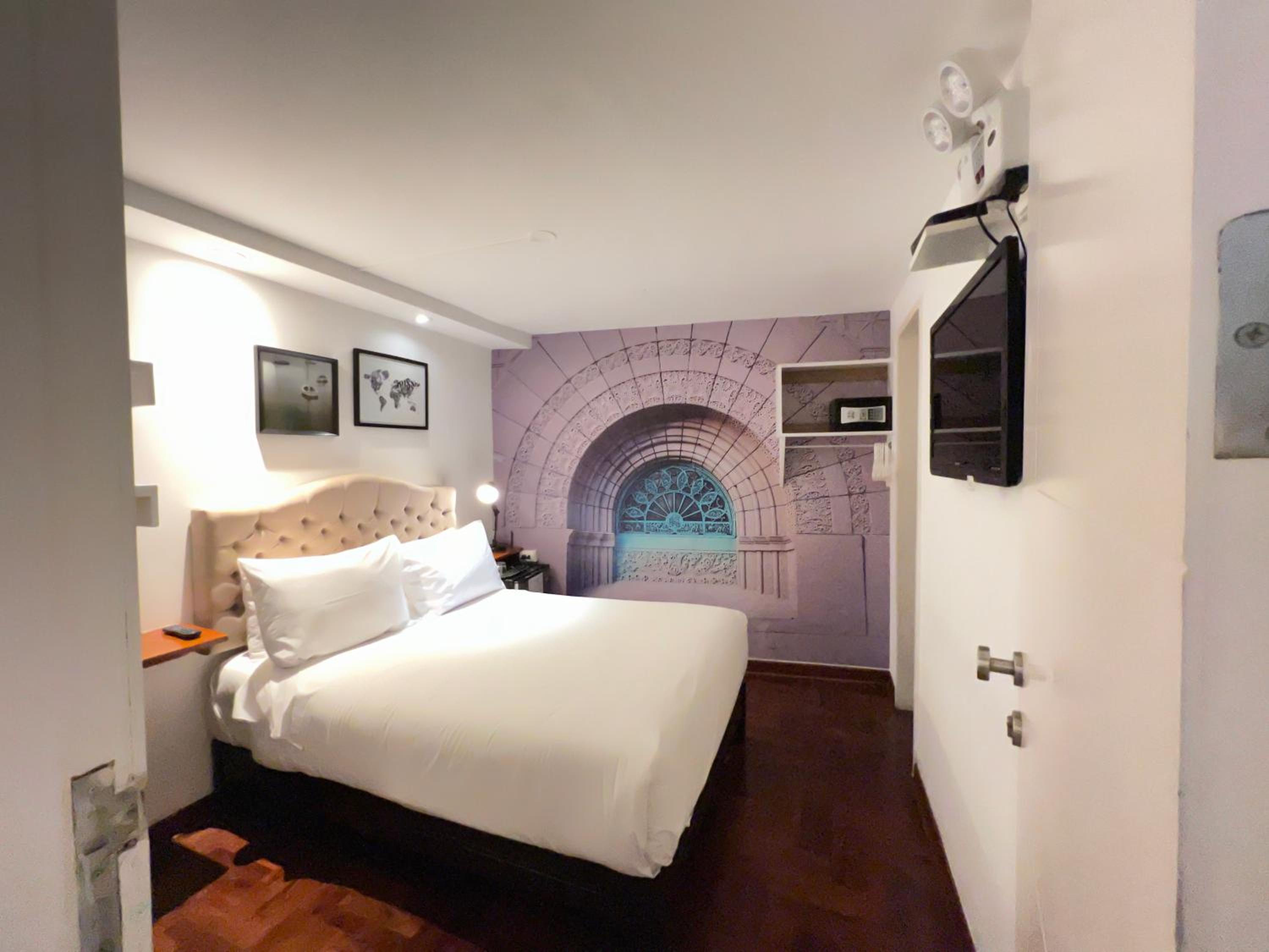 Single Room photo 1