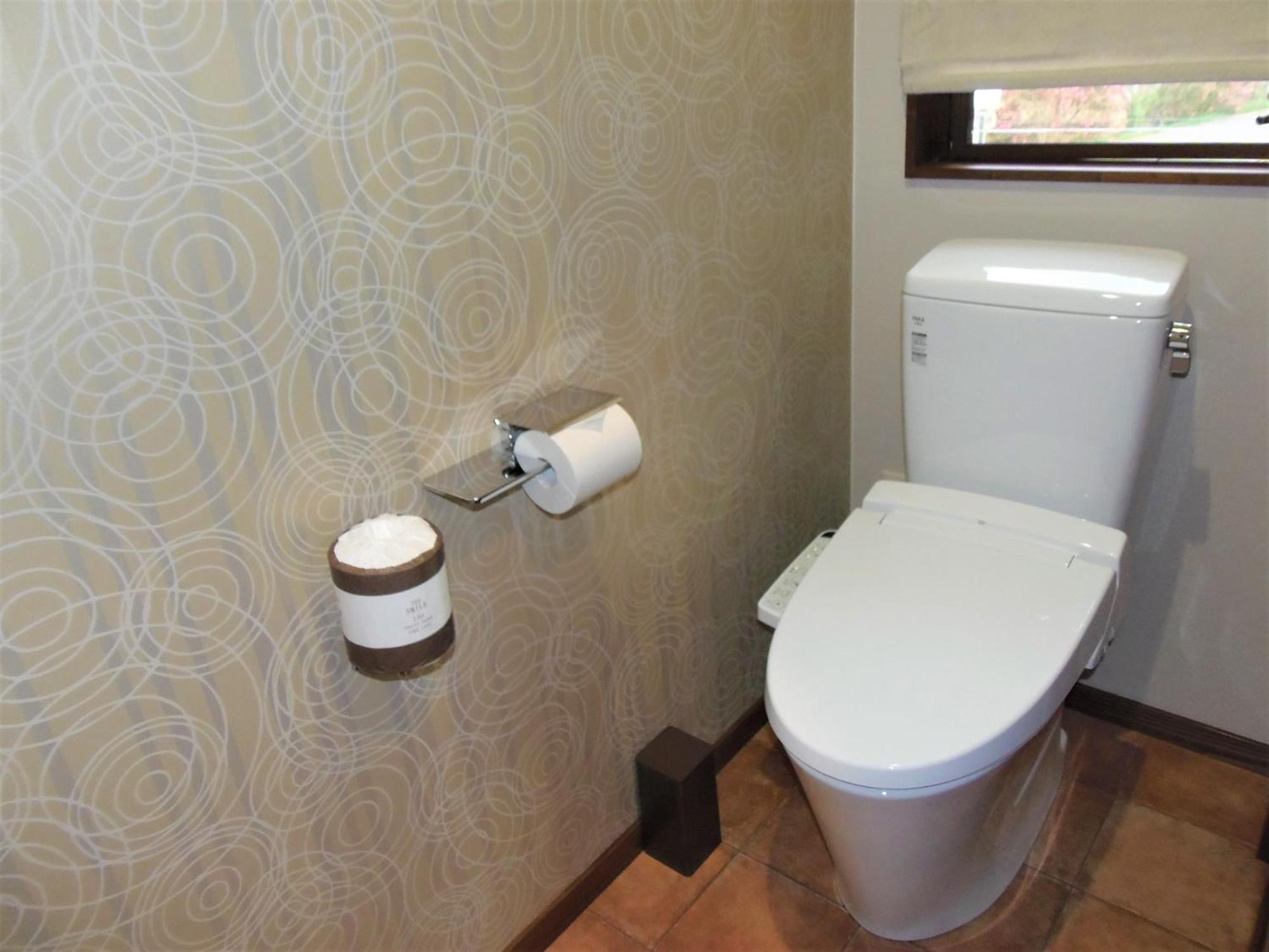 Economy Western Style Room with Tatami Area for 2 People - Adult only - Photo 2