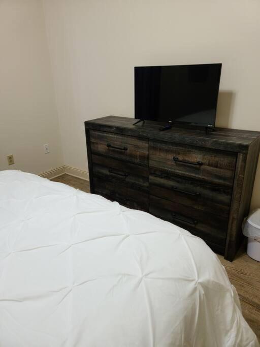 Two-Bedroom Apartment - Photo 10