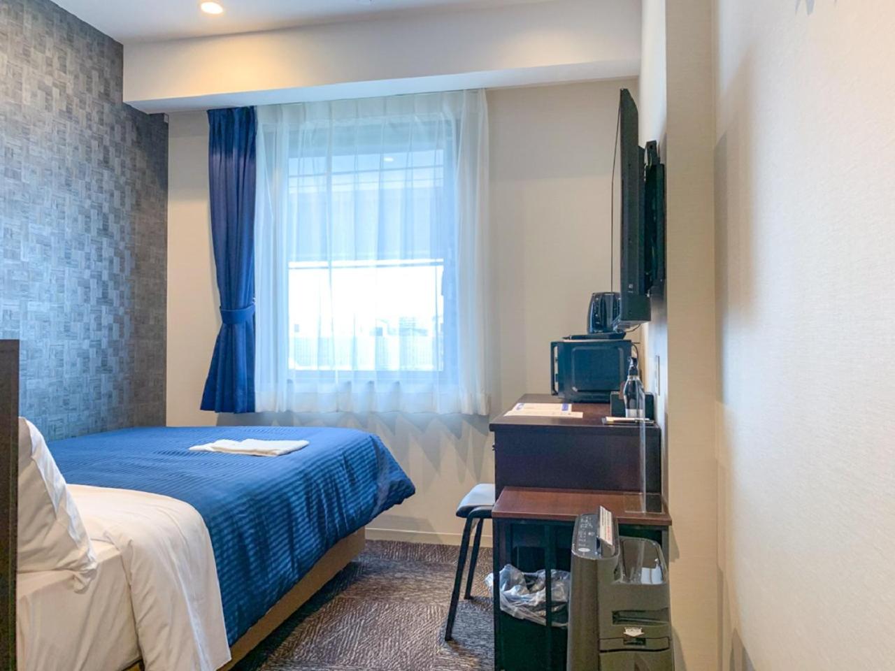 Double Room with Small Double Bed - Non-Smoking - Photo 1