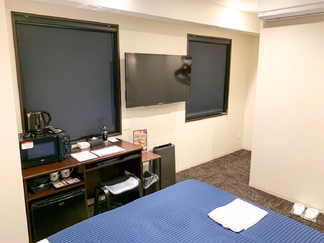 Twin Room - Non-Smoking - Photo 3