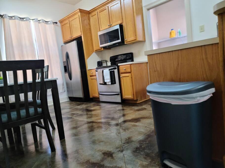Two-Bedroom Apartment - Photo 17