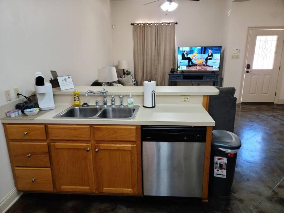 Two-Bedroom Apartment - Photo 19