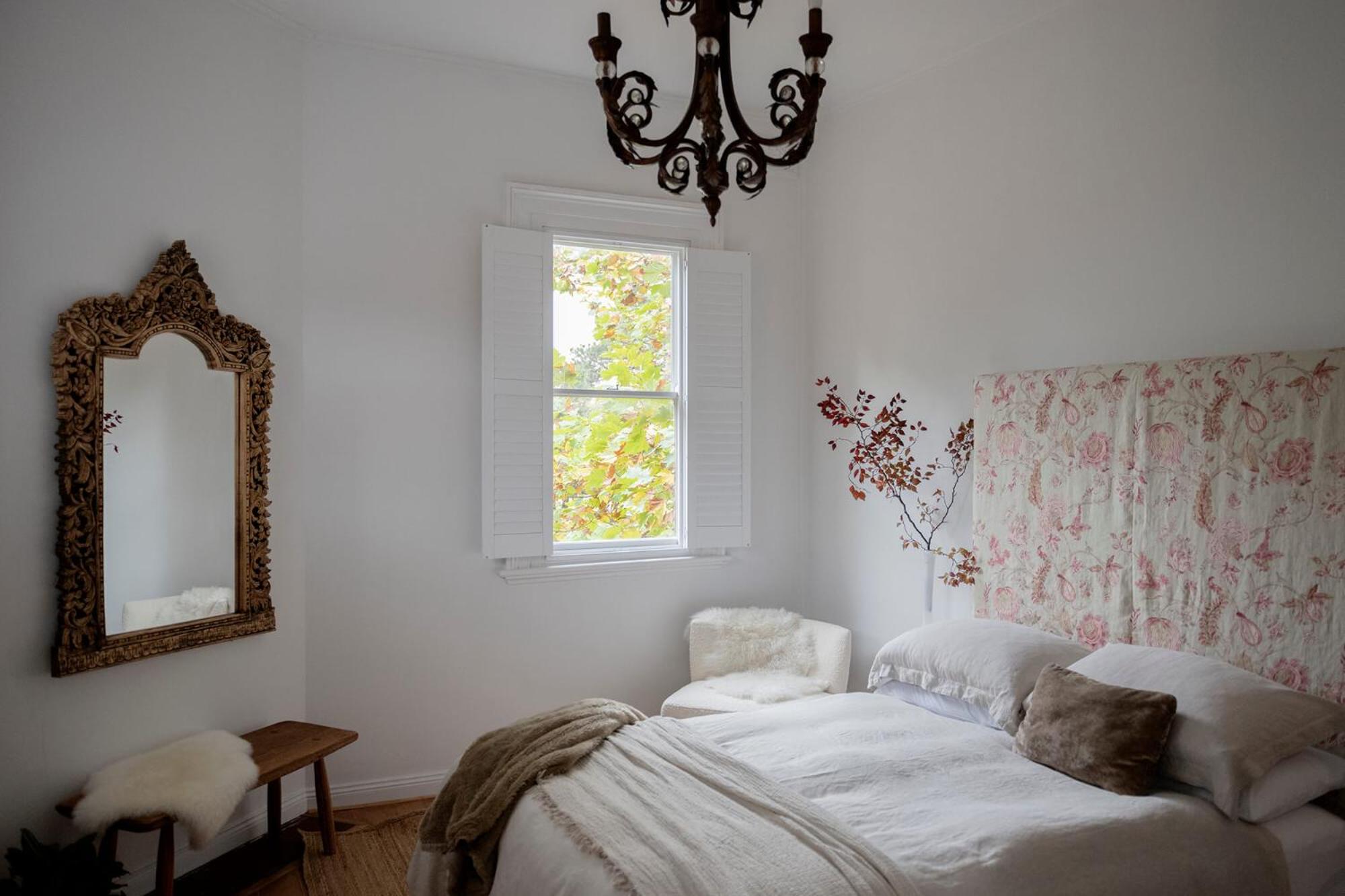 Deluxe Queen Room photo 1
