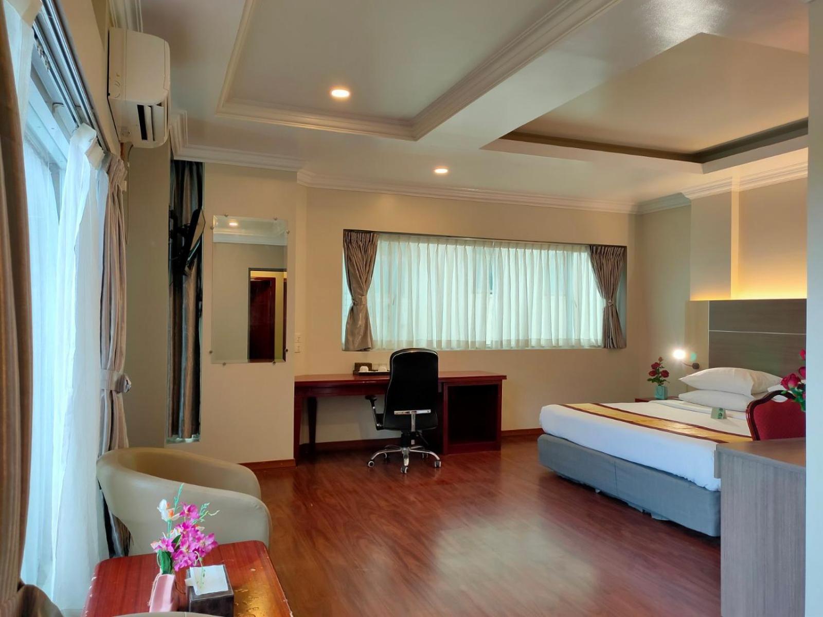 Superior Apartment - Photo 13