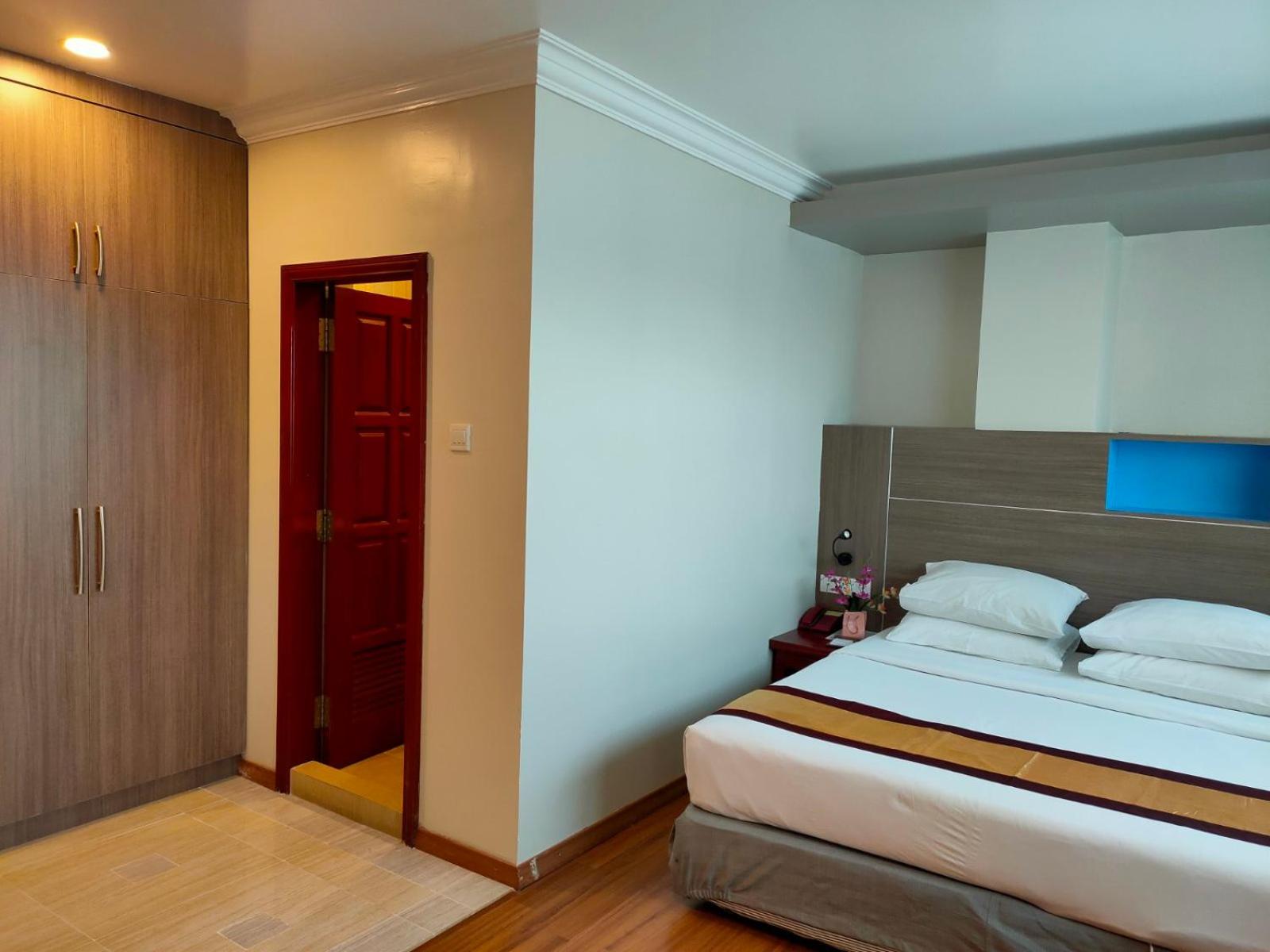 Superior Apartment - Photo 6