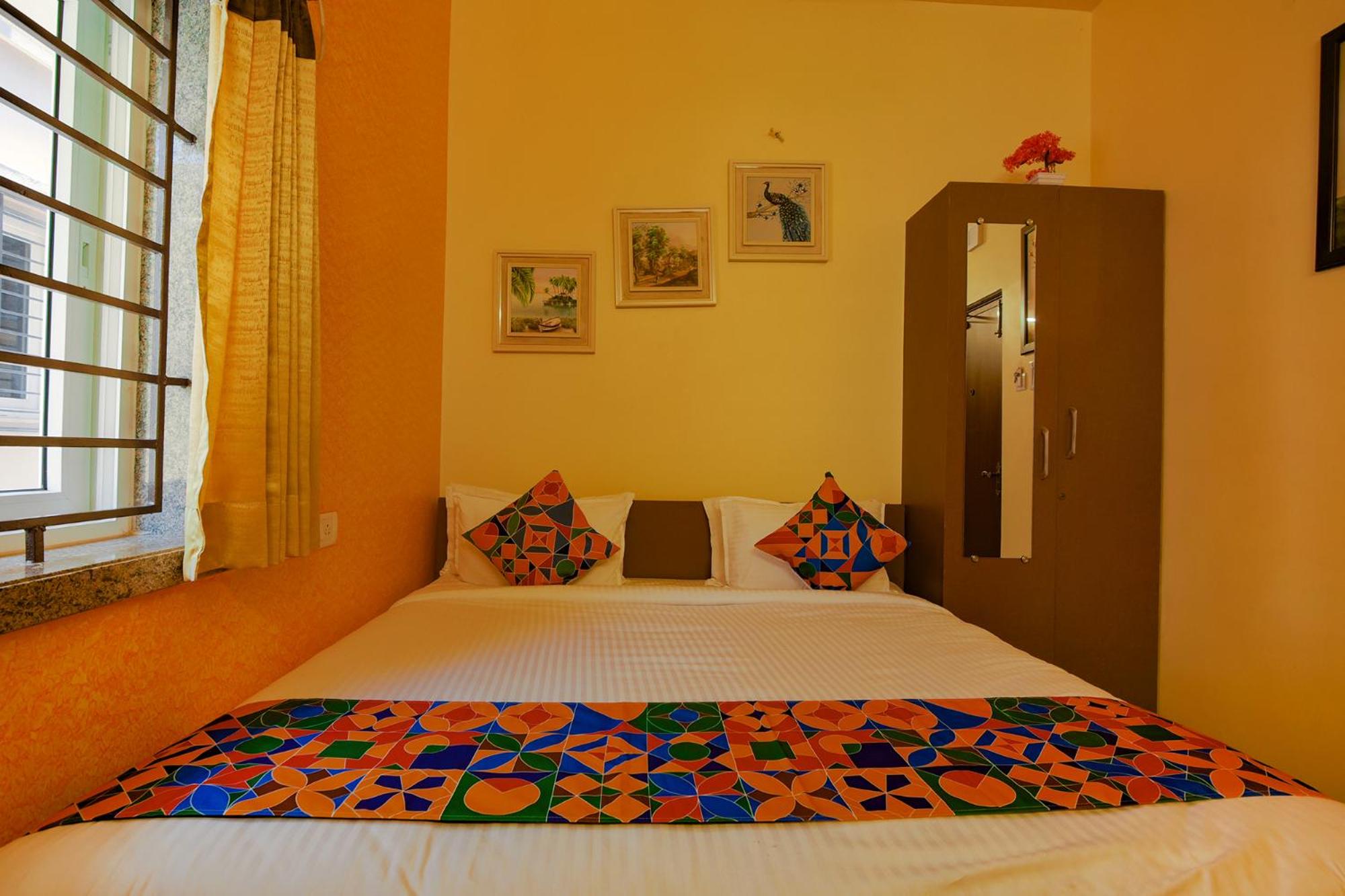 Deluxe Room - Photo 3