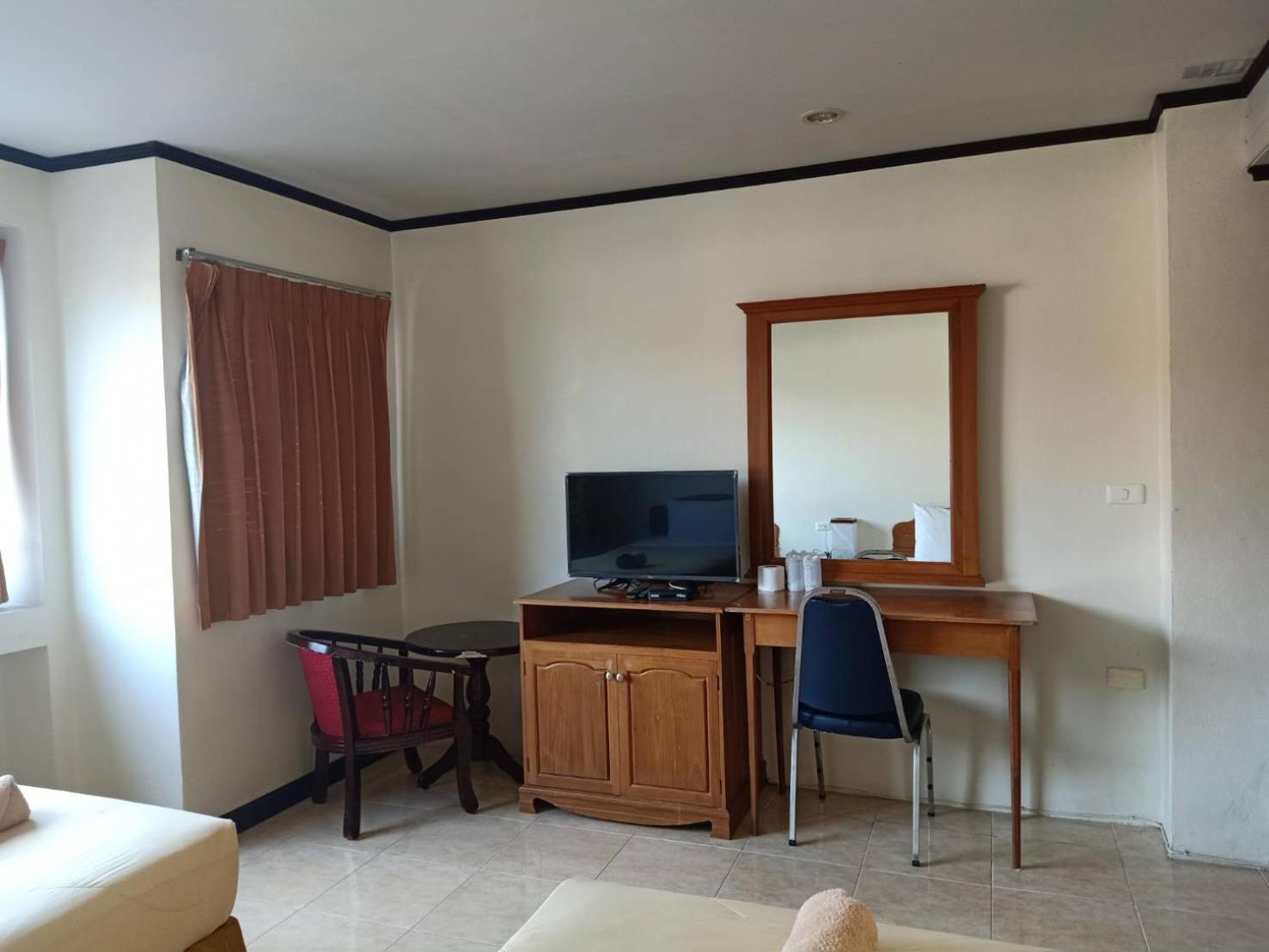 Standard Twin Room photo 2