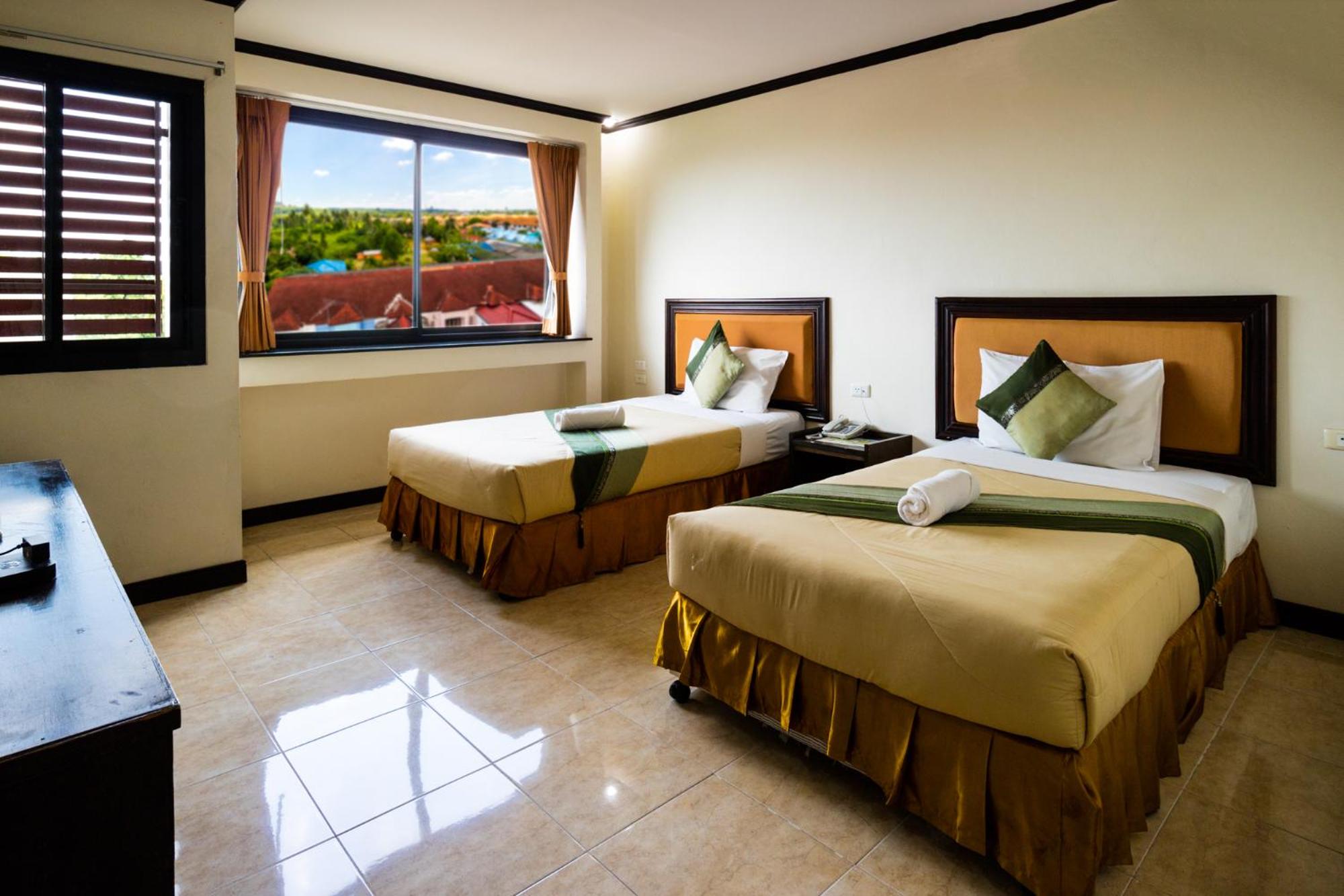 Deluxe Twin Room photo 3