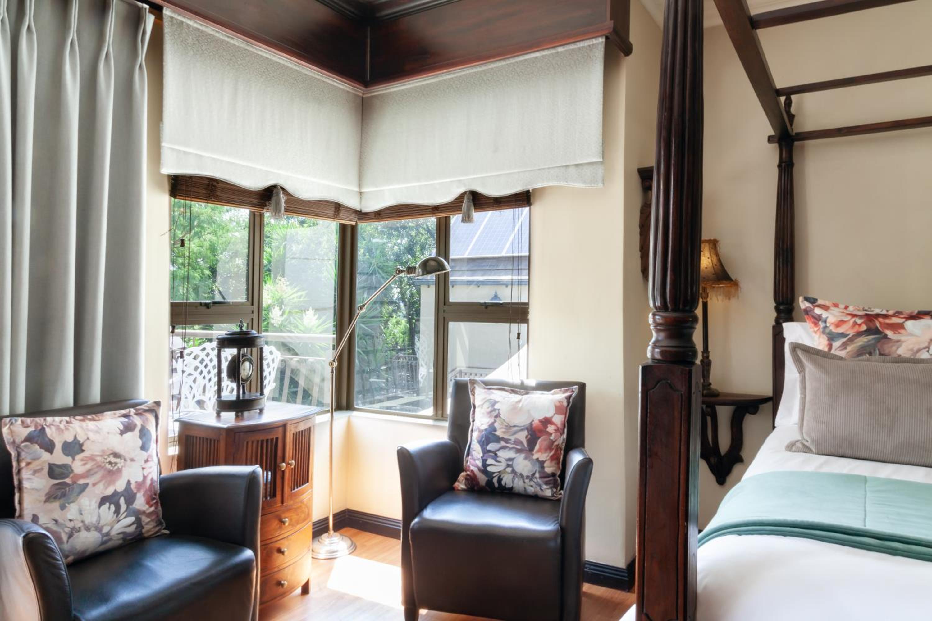 Suite - Photo 2