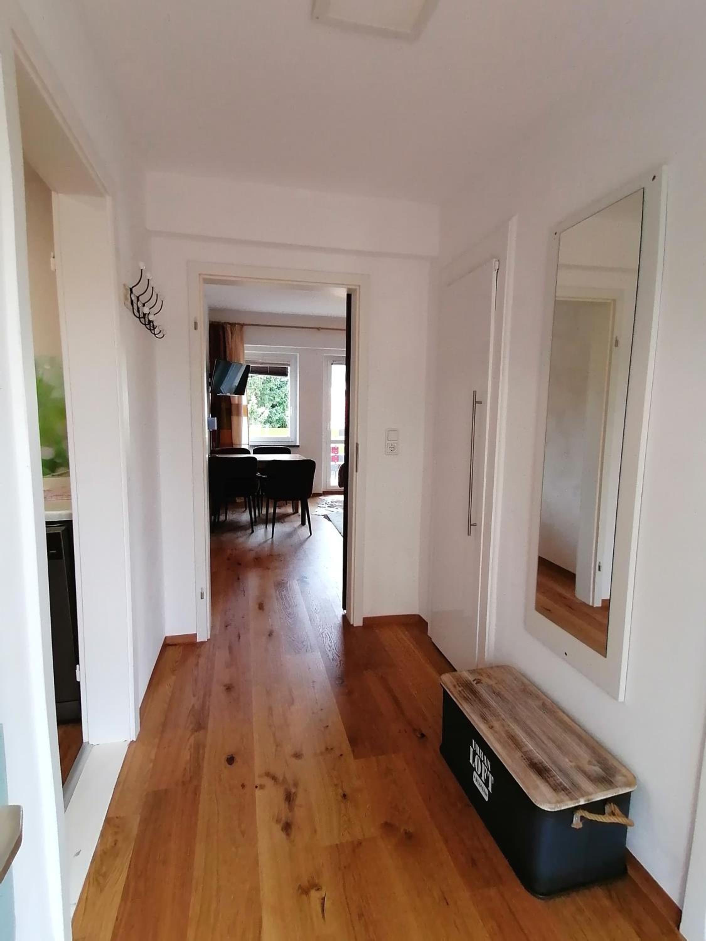 Apartment with Balcony - Photo 9