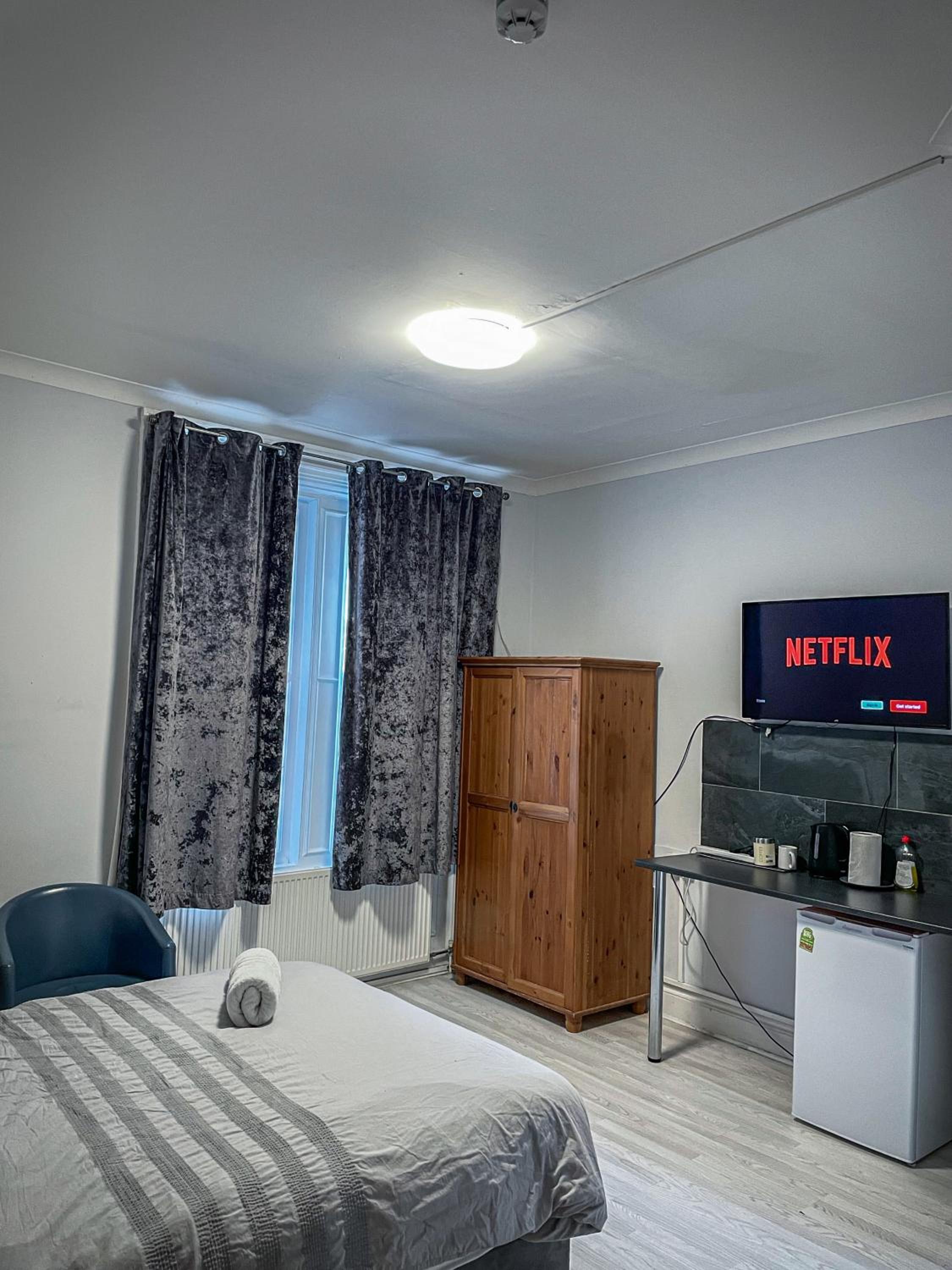 Small Double Room photo 2