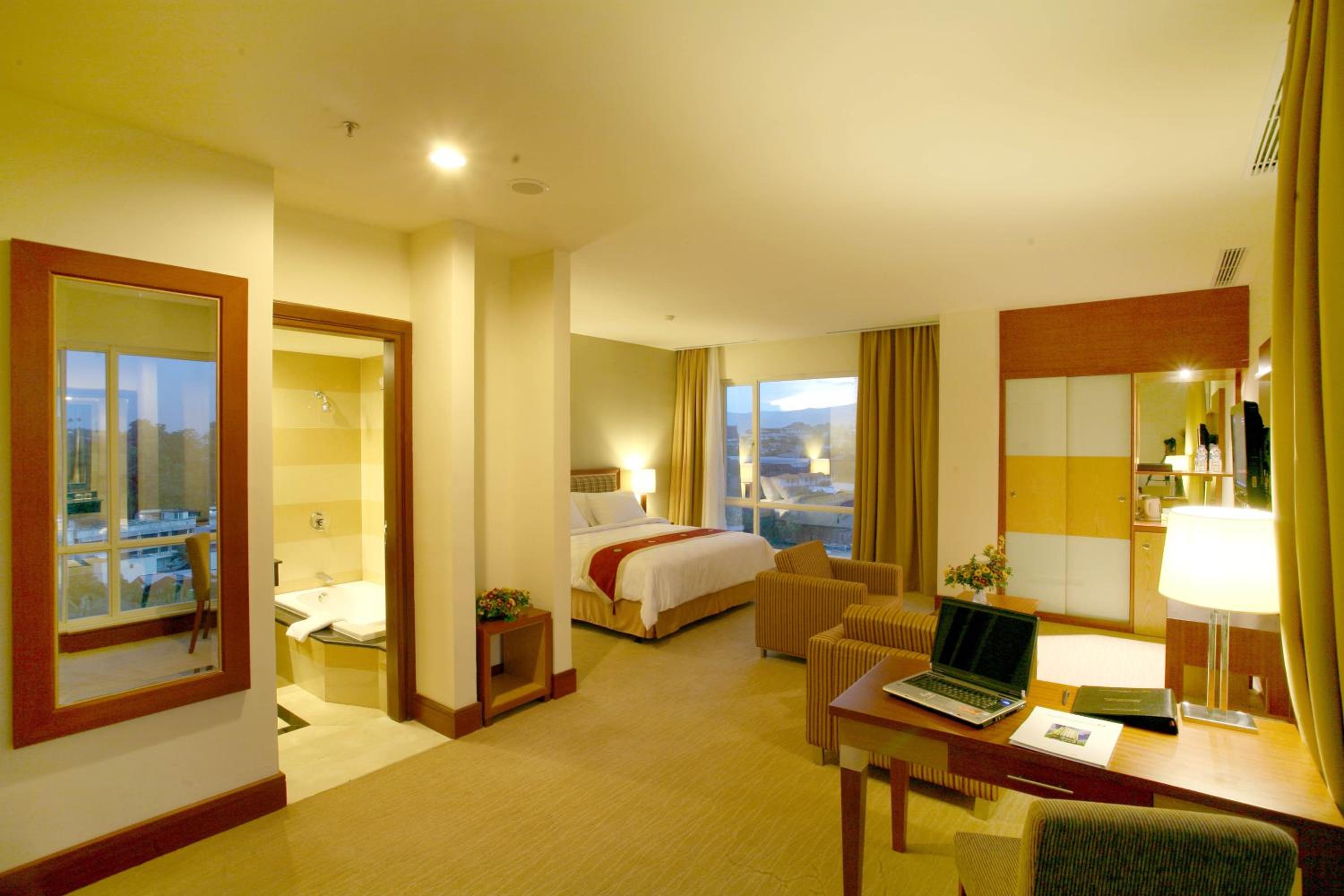Junior Suite - Photo 3