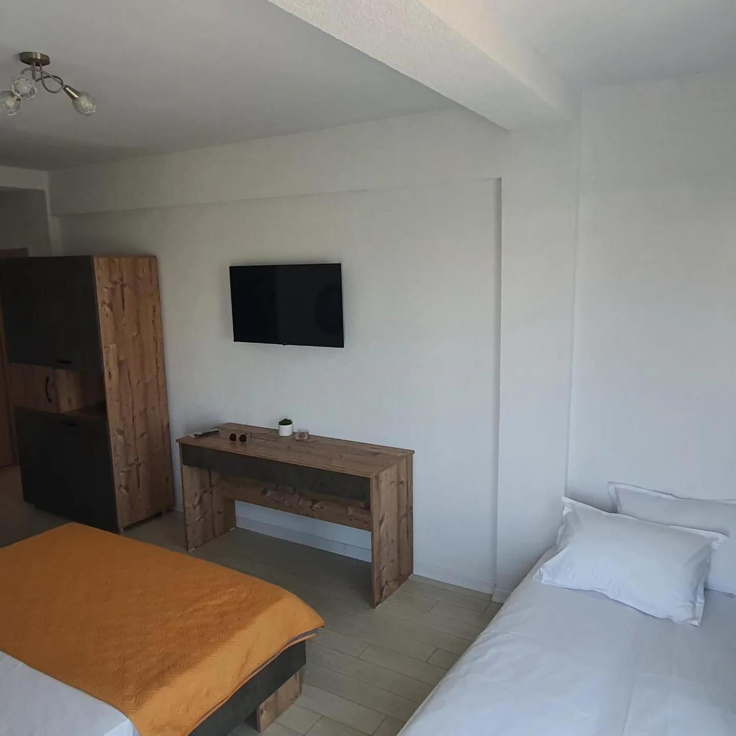 Triple Room with Balcony photo 3