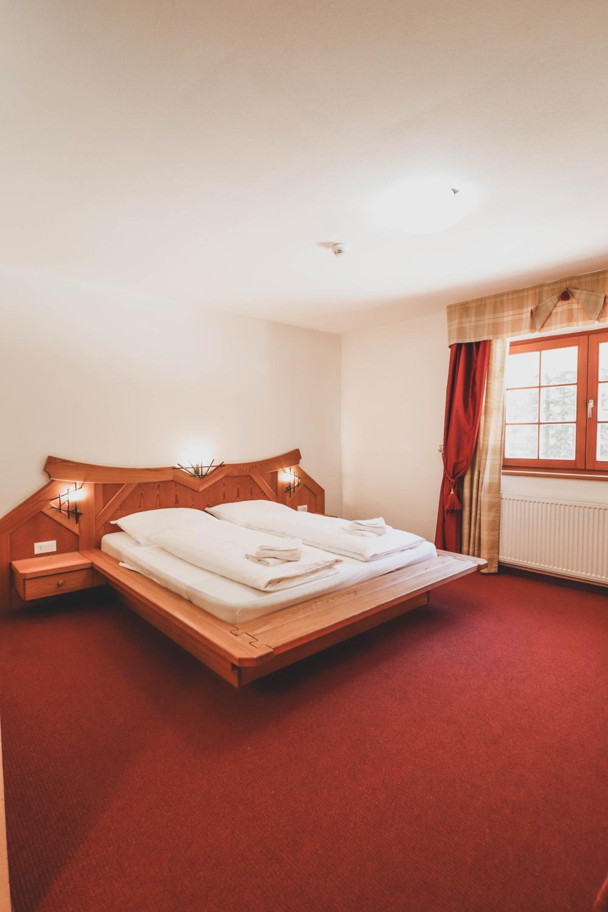 Double Room With Private Bathroom photo 2