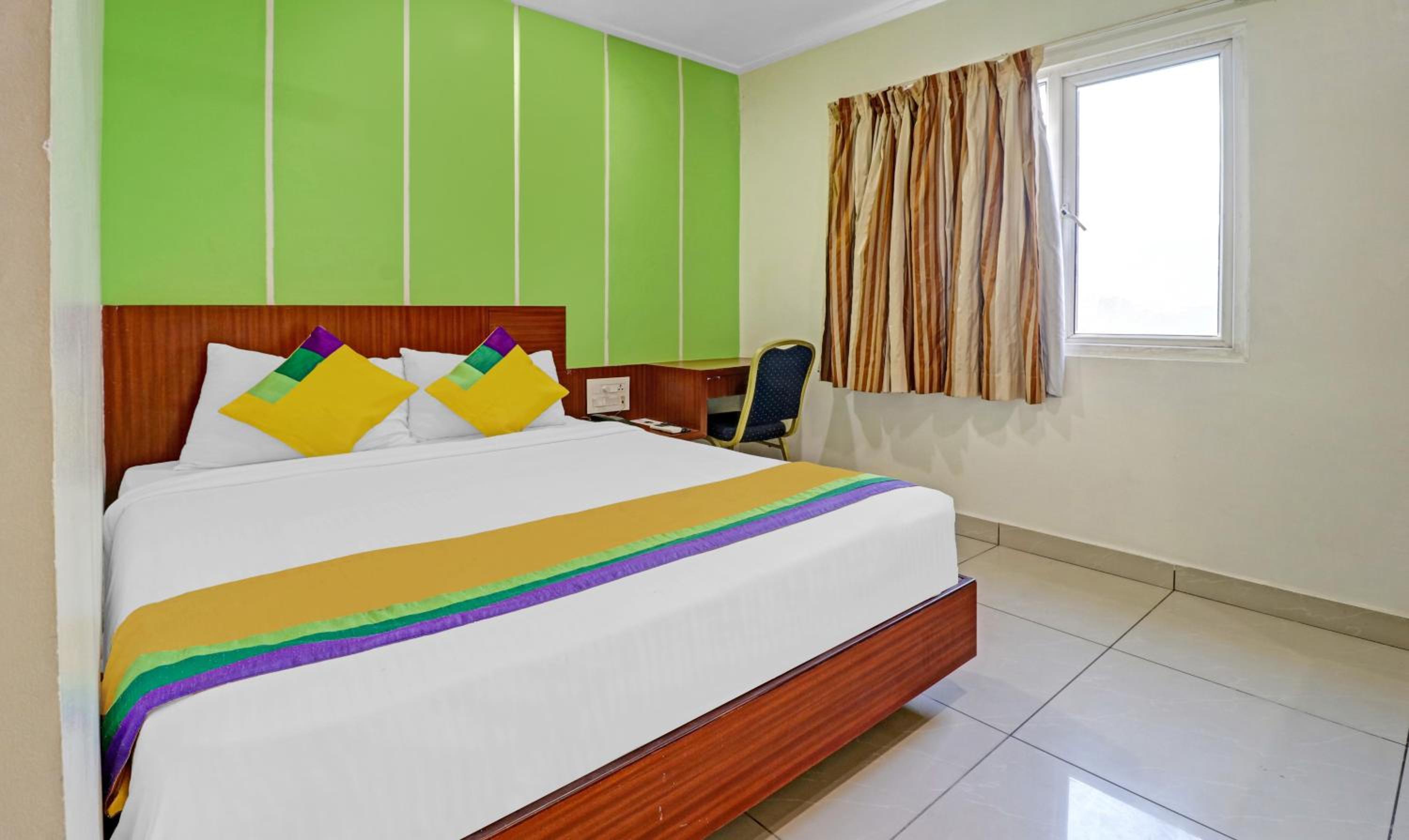 Economy Room - Photo 4