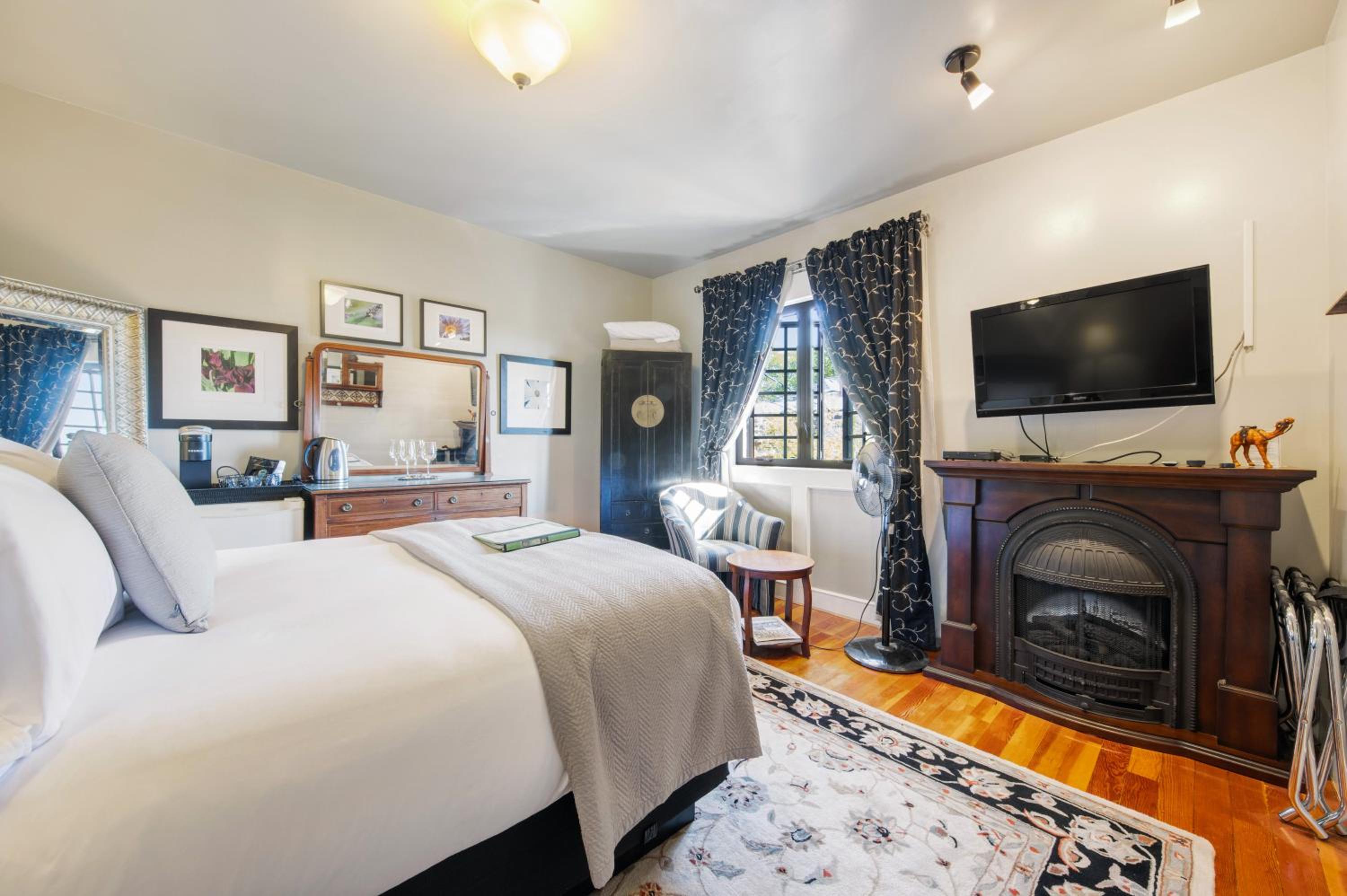 Queen Room with Garden View photo 1