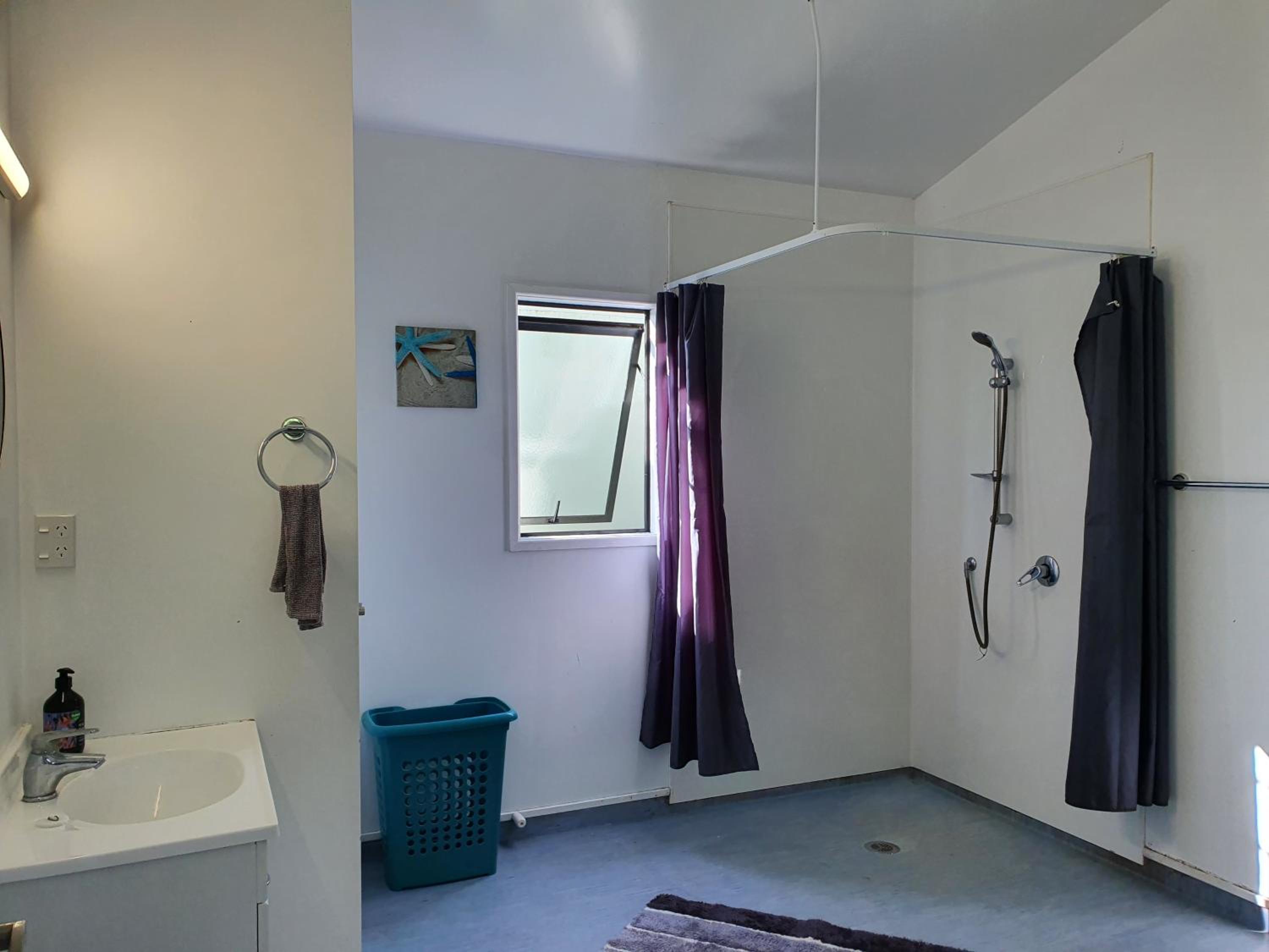 Two-Bedroom House photo 3