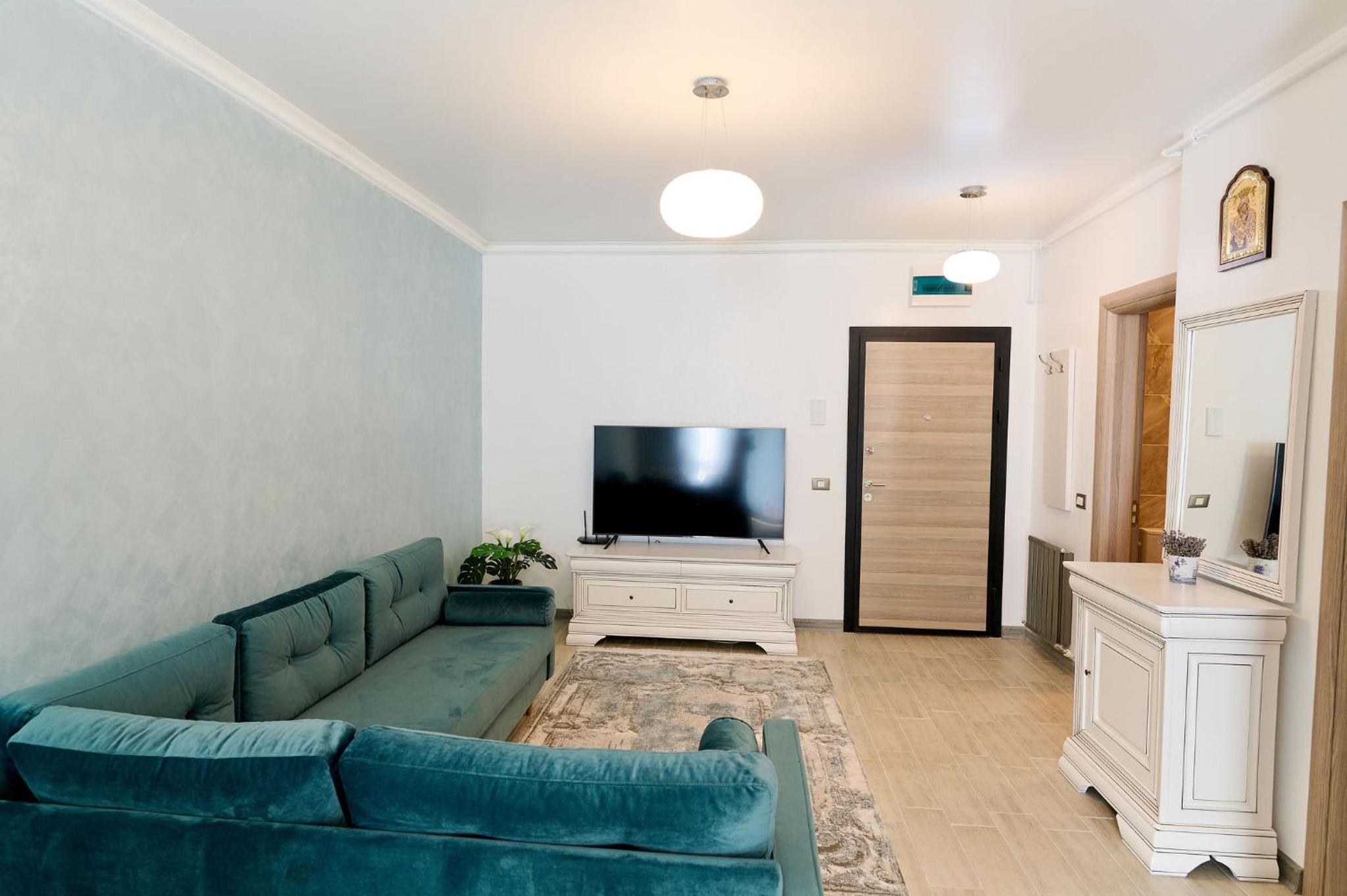 One-Bedroom Apartment - Photo 14