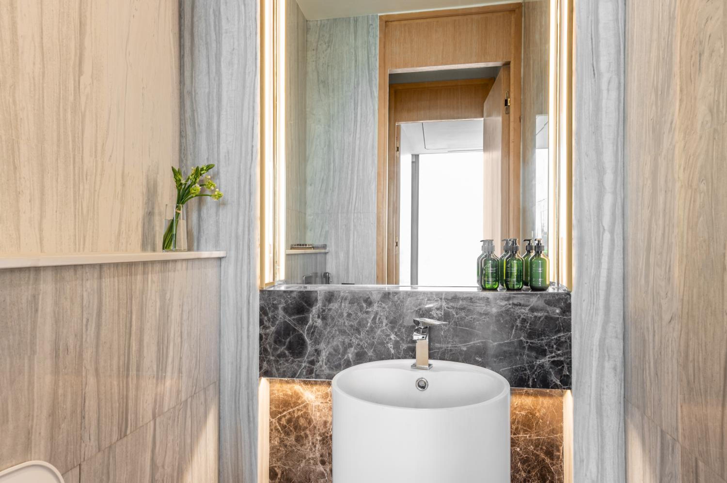 Monaco Suite photo 3