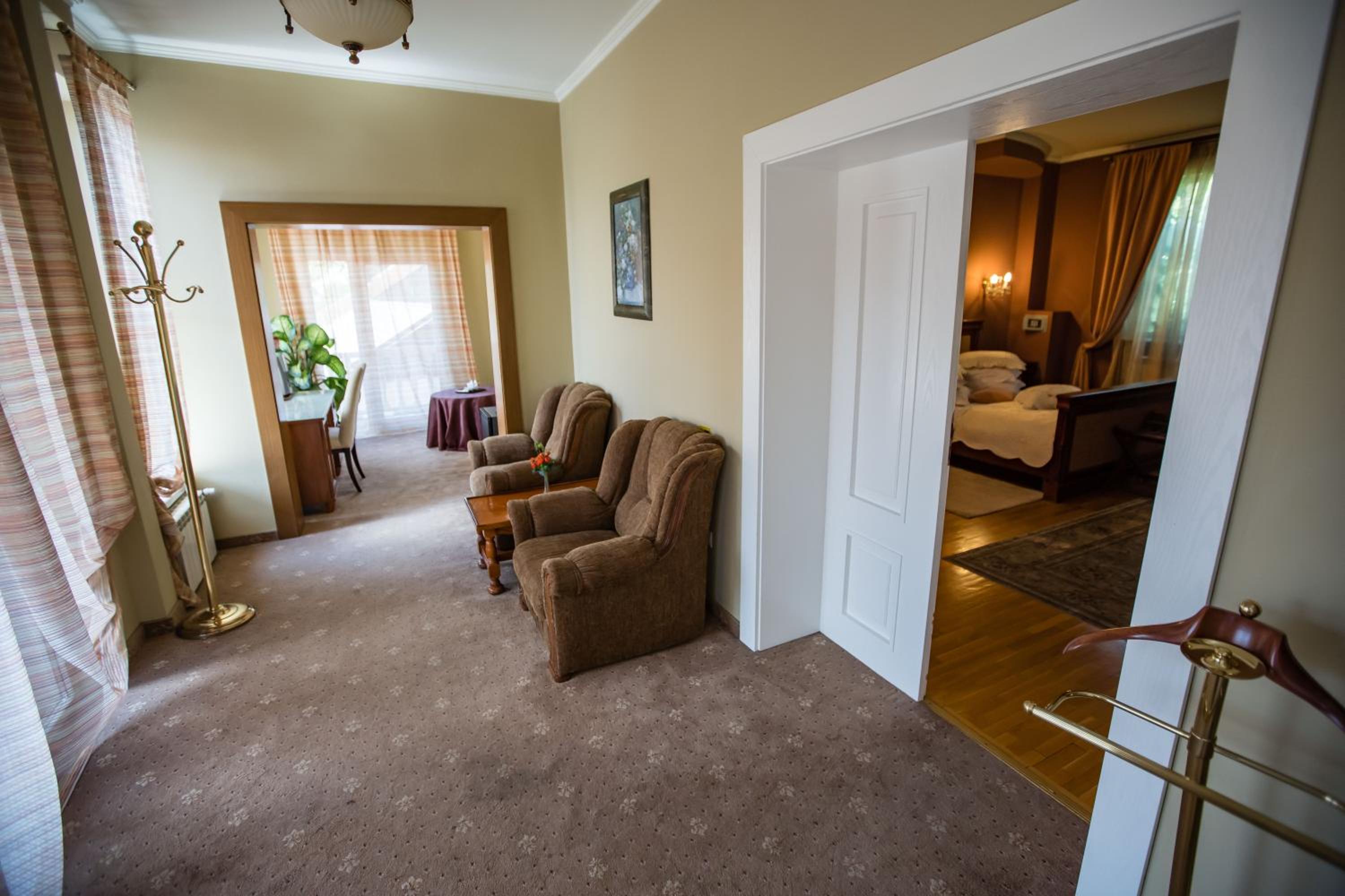 Deluxe Twin Room - Photo 5