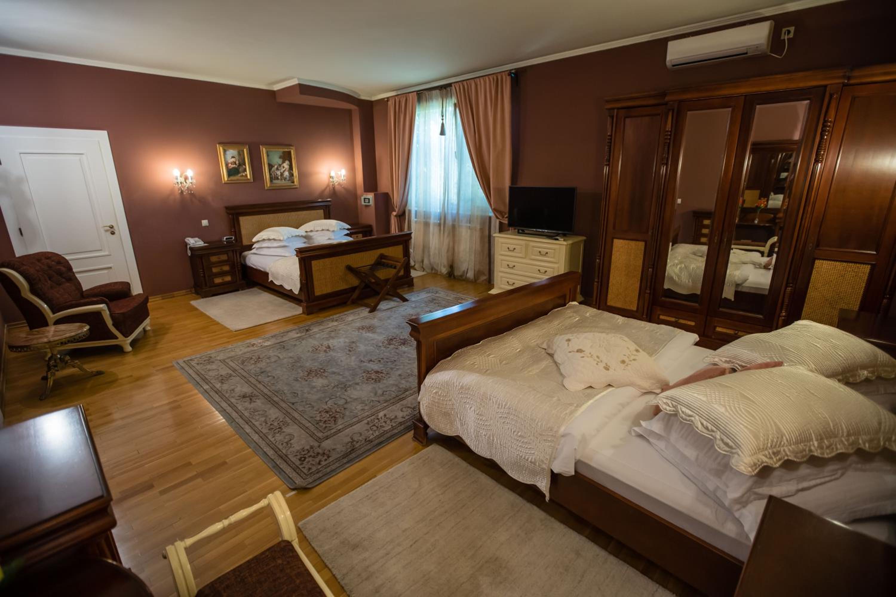 Deluxe Twin Room - Photo 1