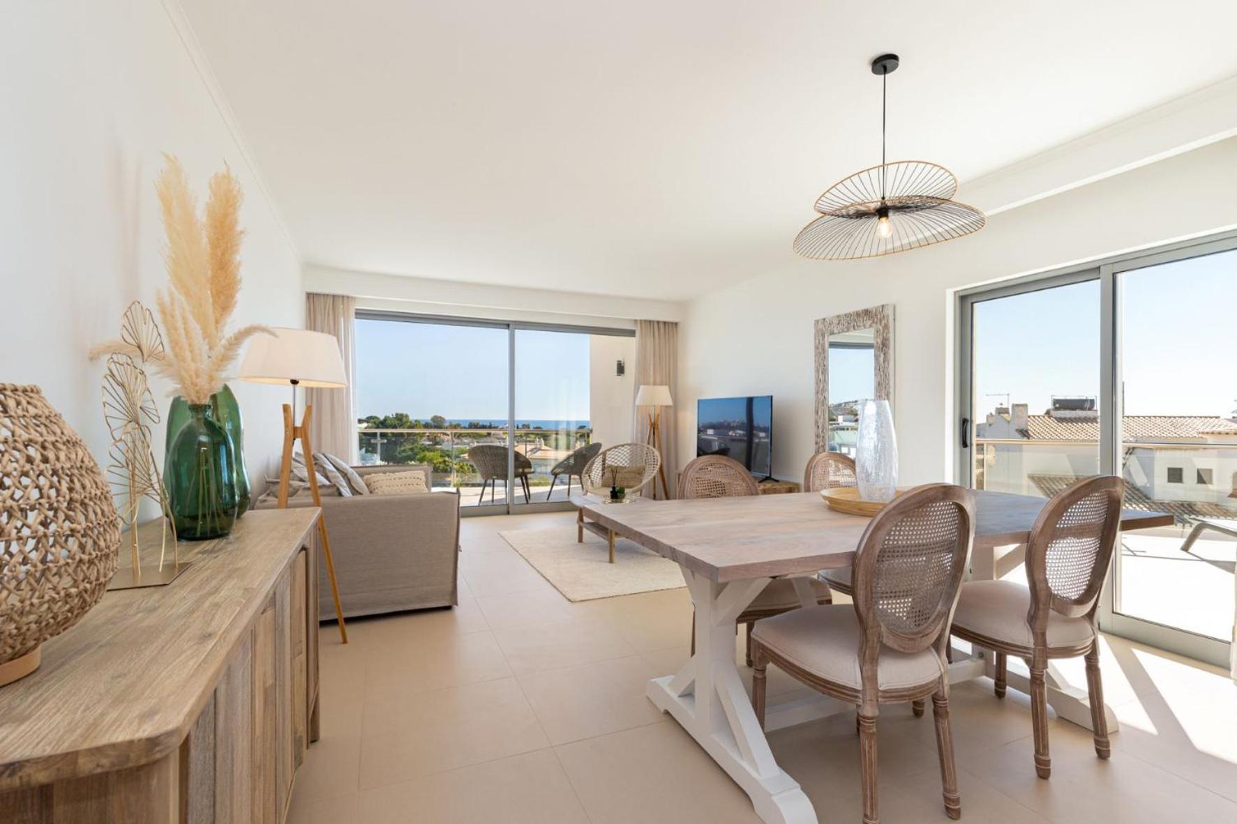 Apartment with Sea View