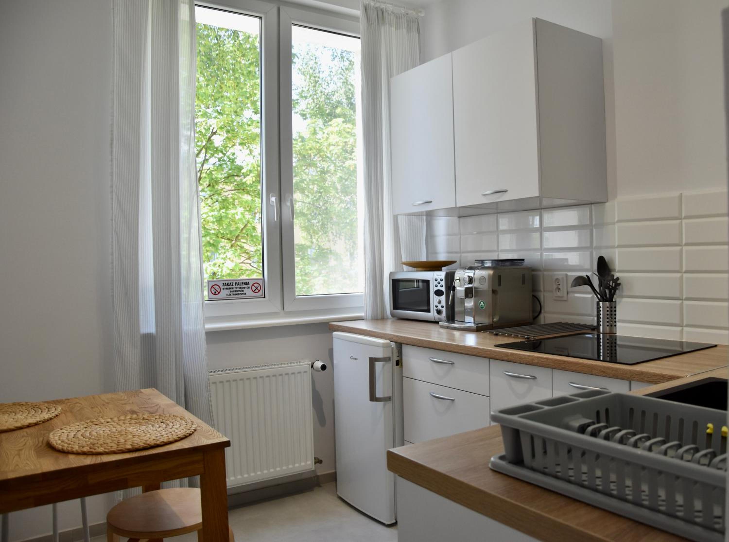 One-Bedroom Apartment - Photo 10