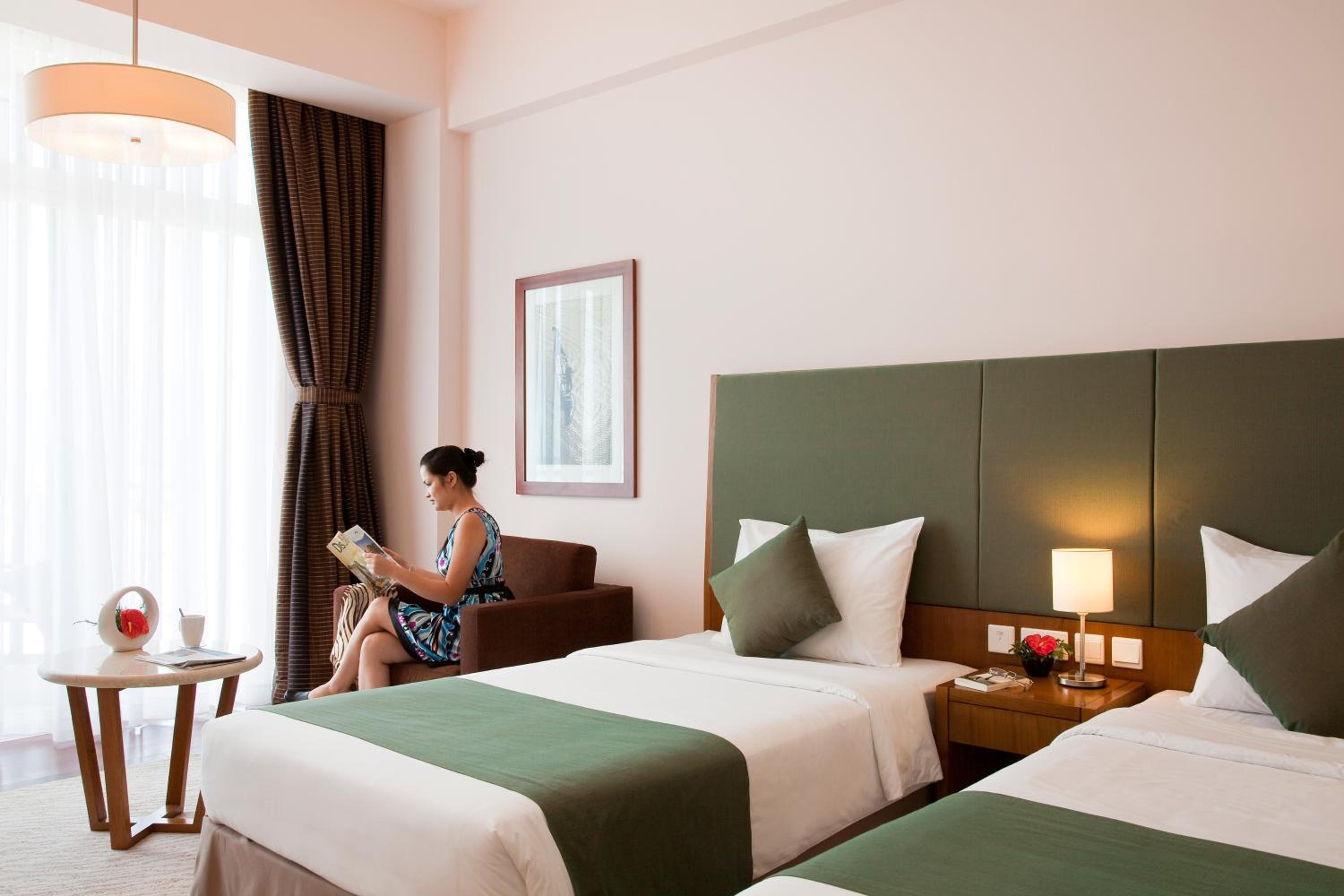 Standard Twin Room - Photo 9