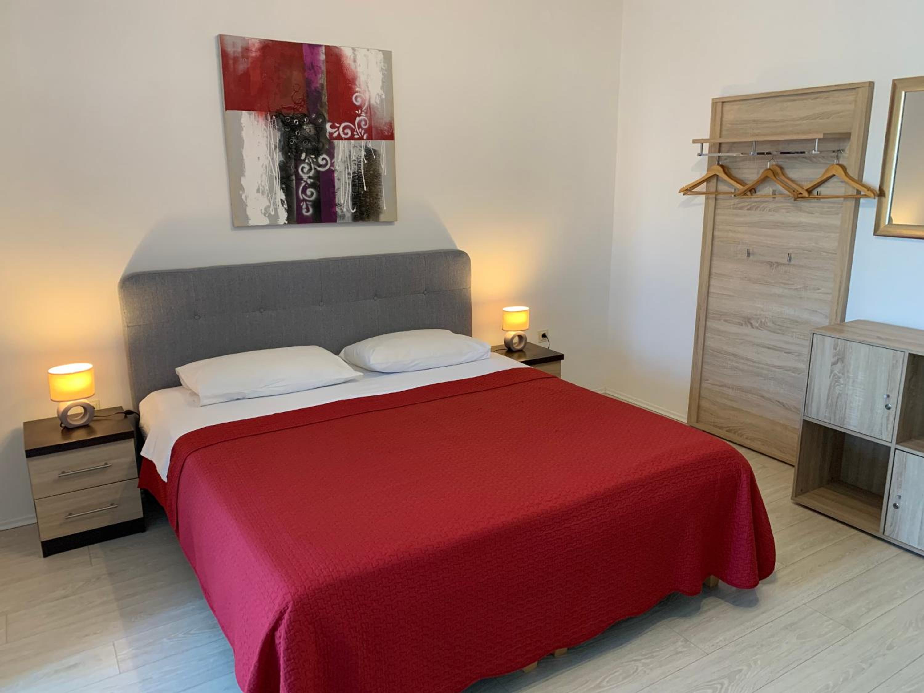 Standard Double Room With Shared Bathroom