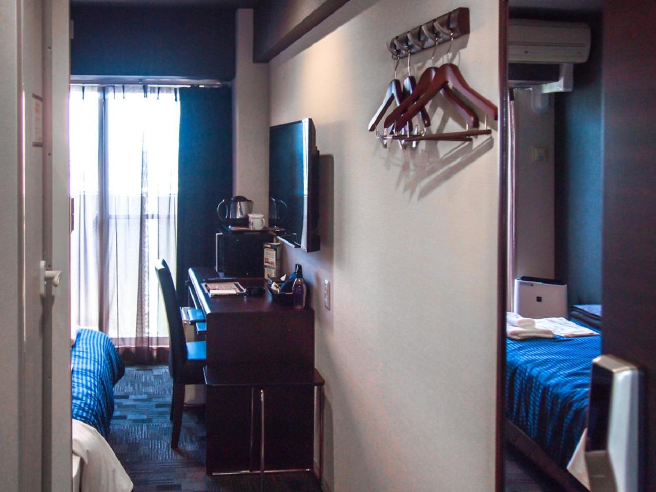 Double Room with Small Double Bed - Non-Smoking - Photo 2