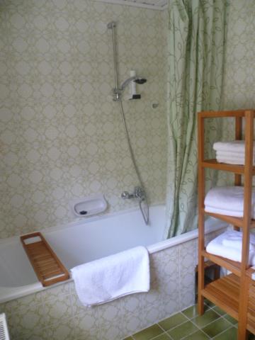 Standard Double Room photo 2