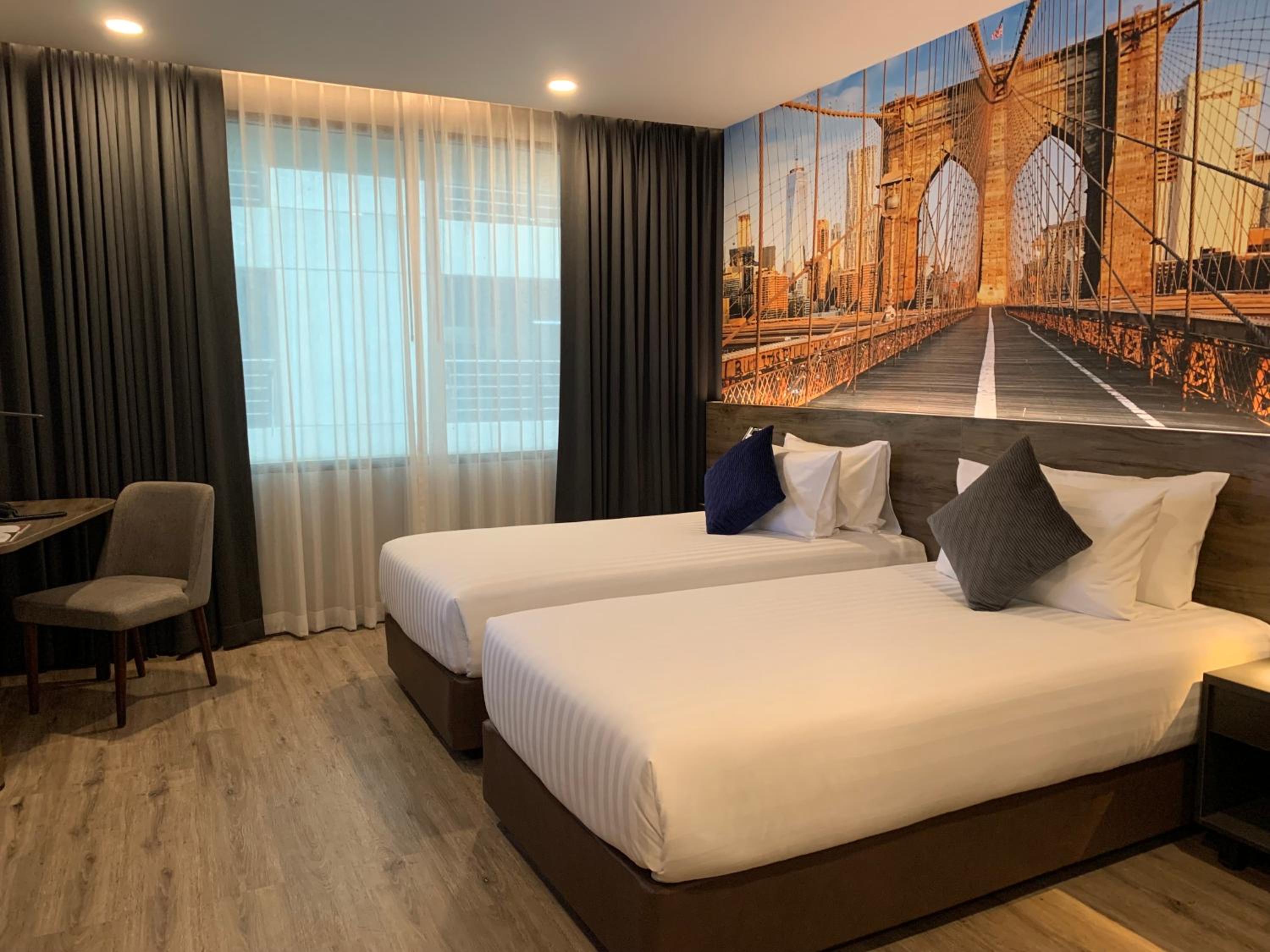 Deluxe Twin Room photo 2