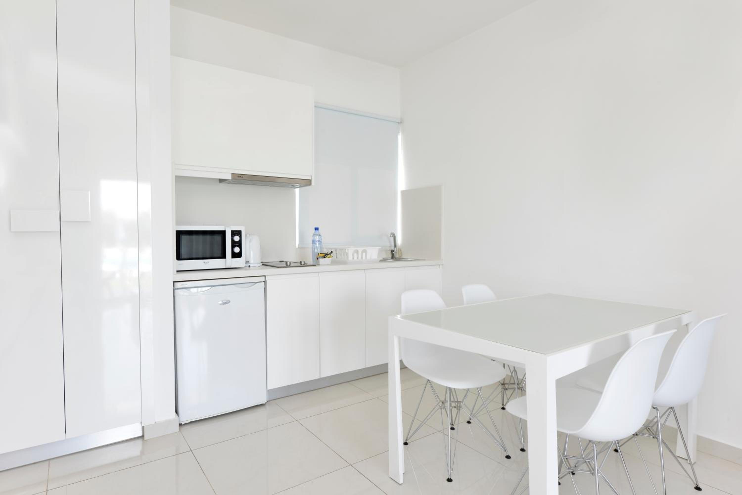 Standard Suite - Photo 3