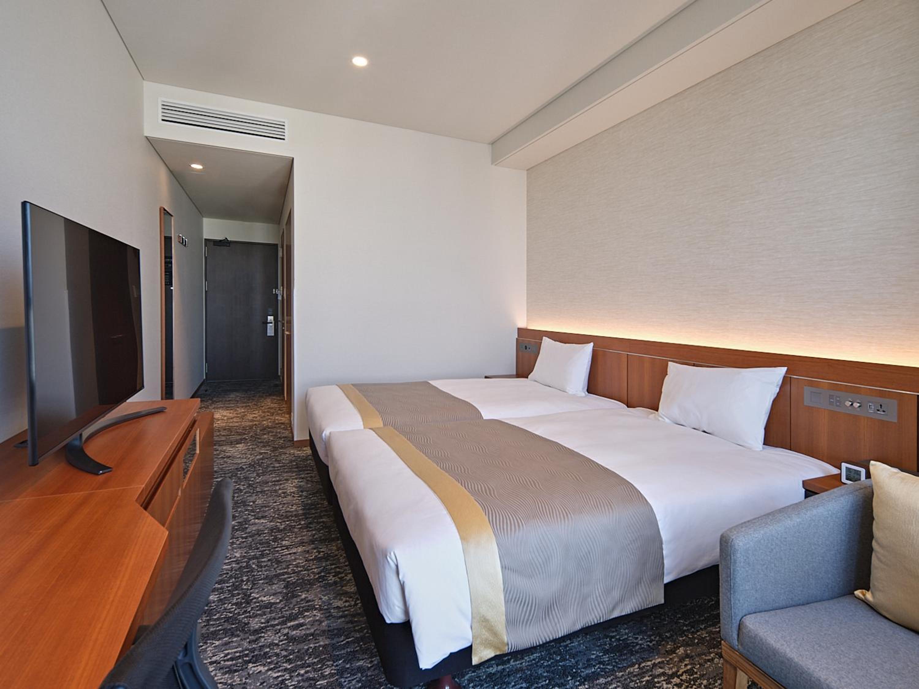 Standard Twin Room - Photo 1