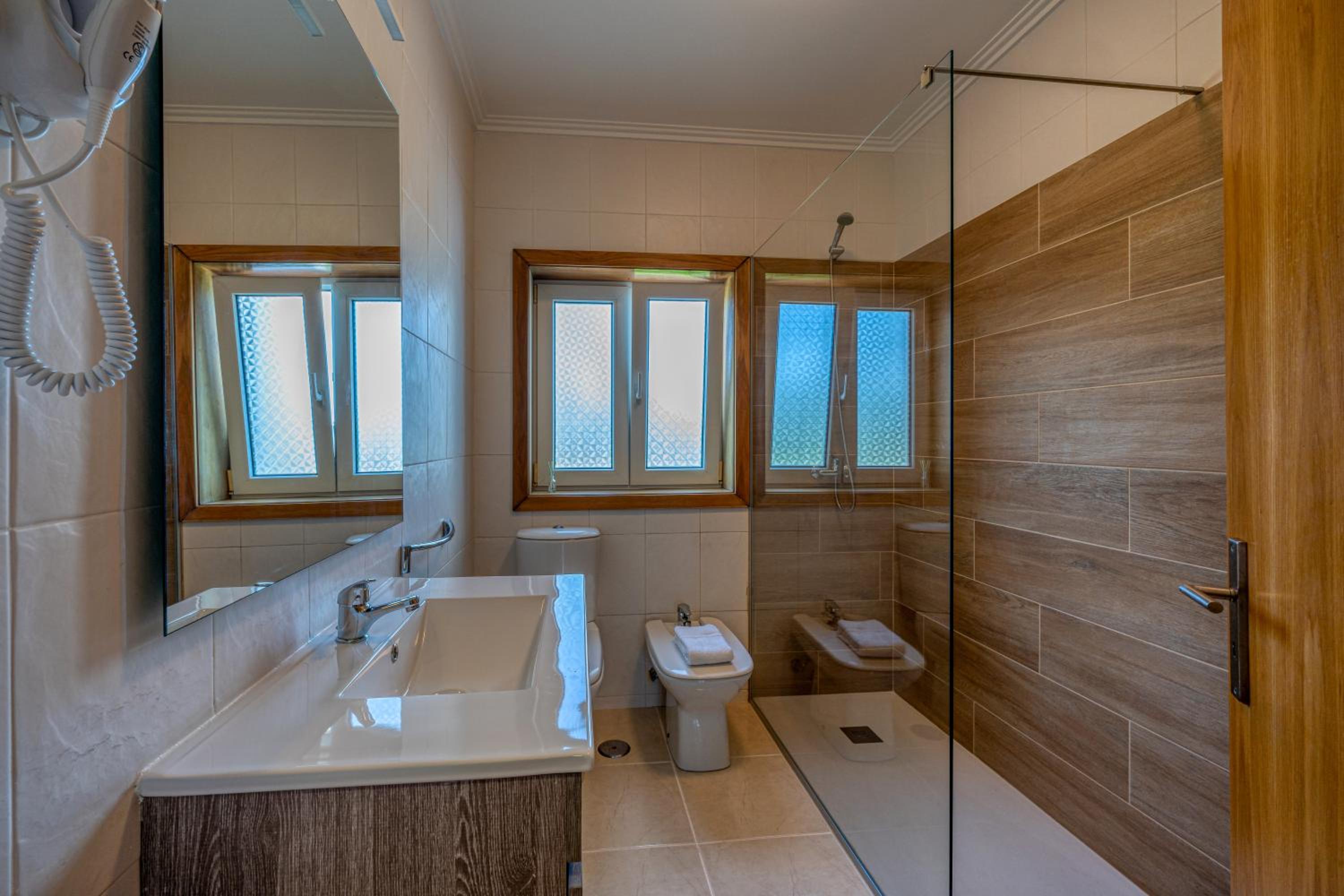 Double Room - Photo 63