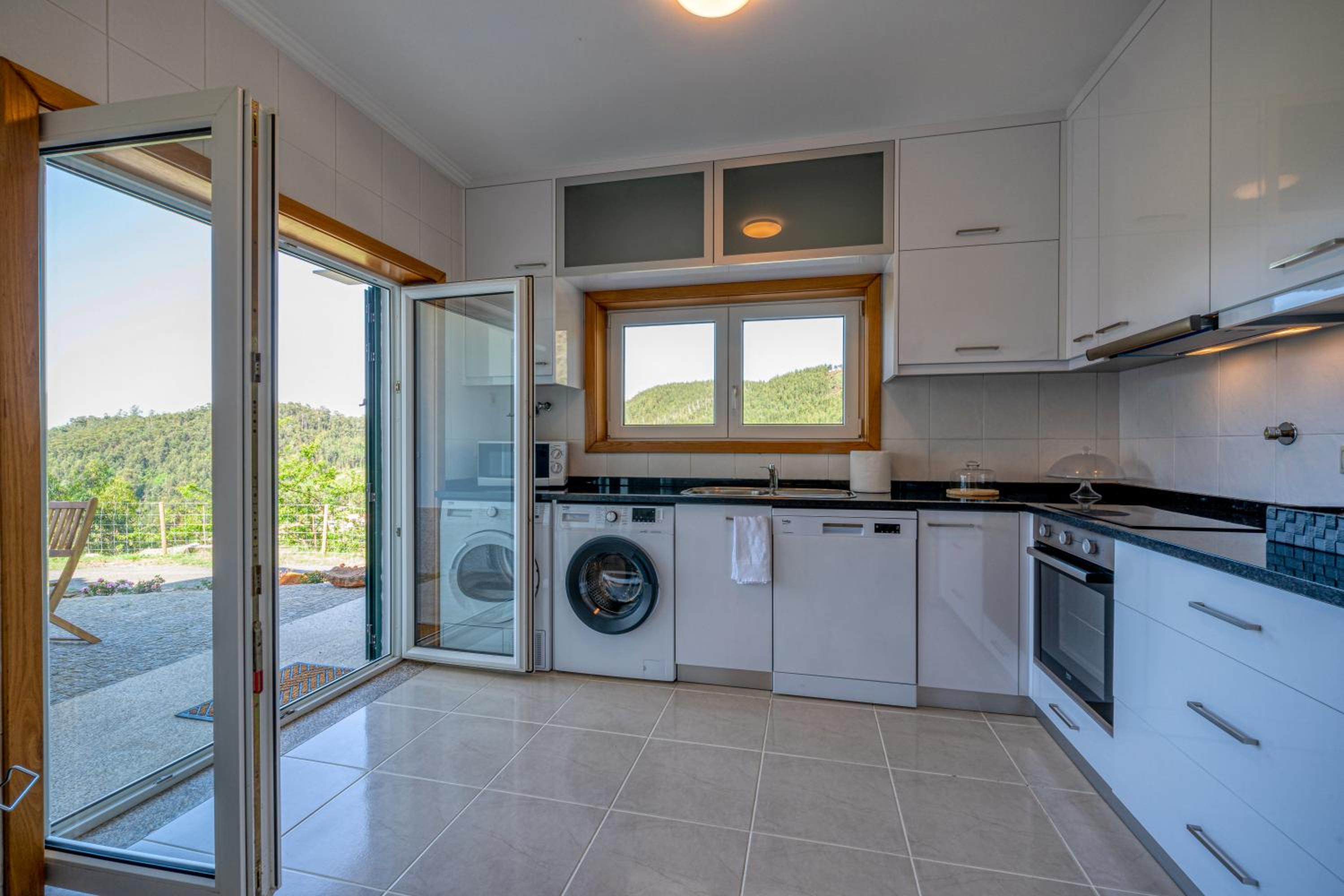 Double Room - Photo 64
