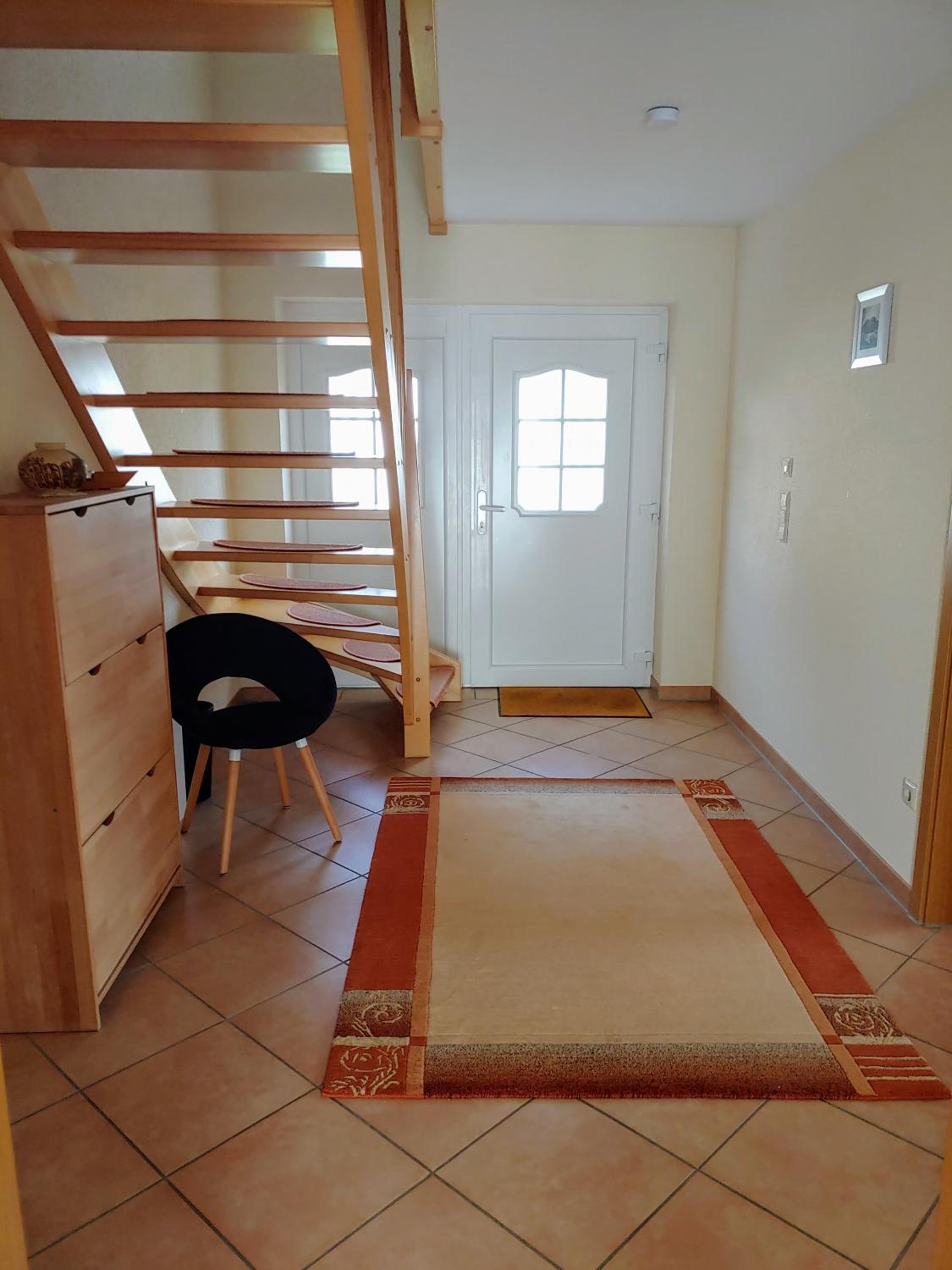 Three-Bedroom House photo 3